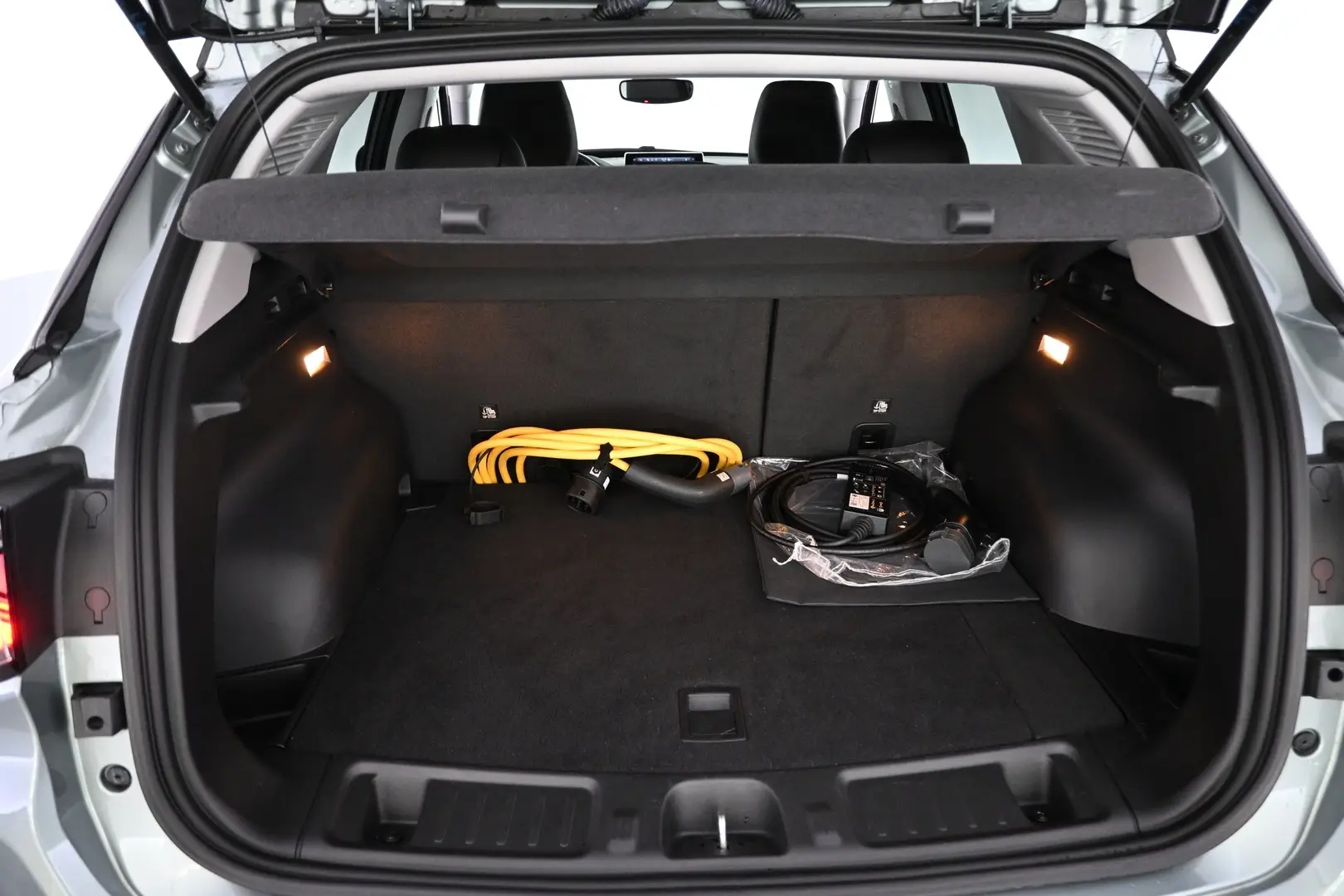 Car Image - 6Gl5OBY1uylnkPEESrKZOY