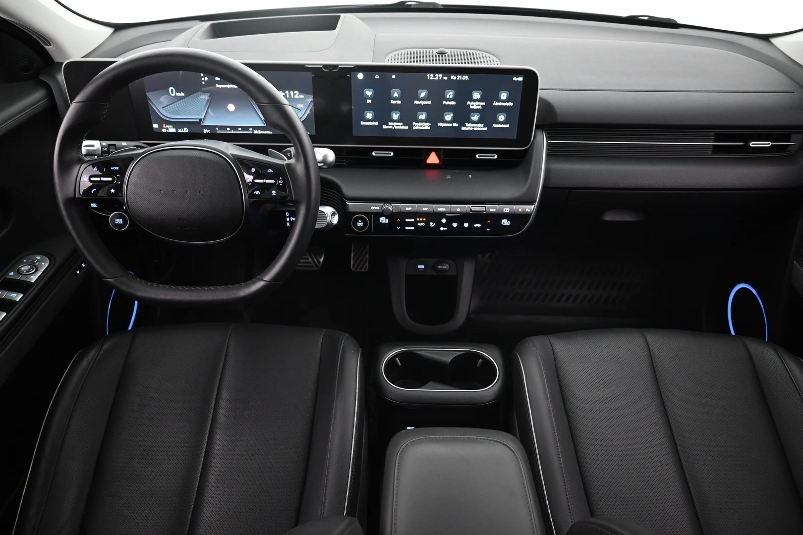 Car Image - 46uEWryf5h9j48cRdEV9U1