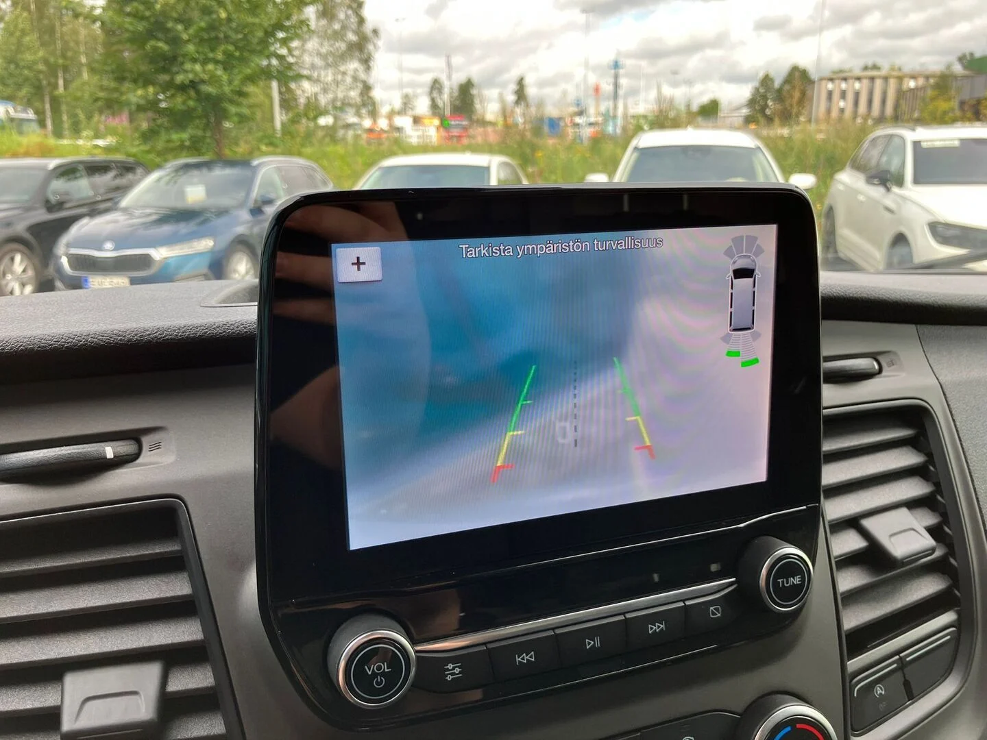 Car Image - 2e5jG229kIu7Pyr1Pif7gb