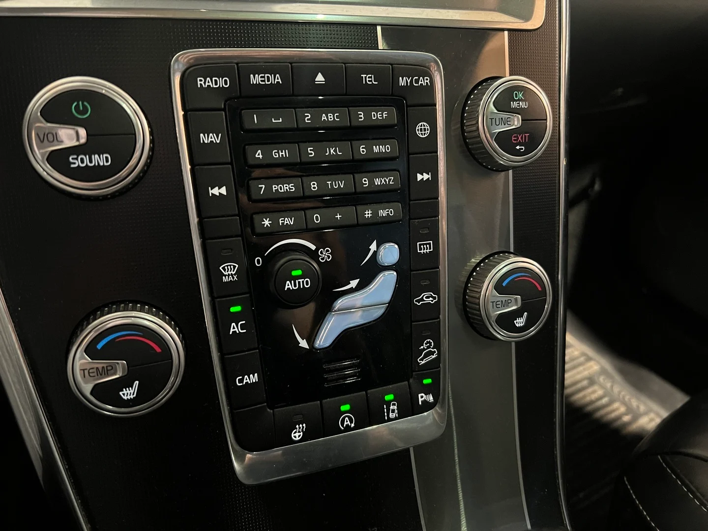 Car Image - 4FNF42bnvCHD6LD3IOpZPV