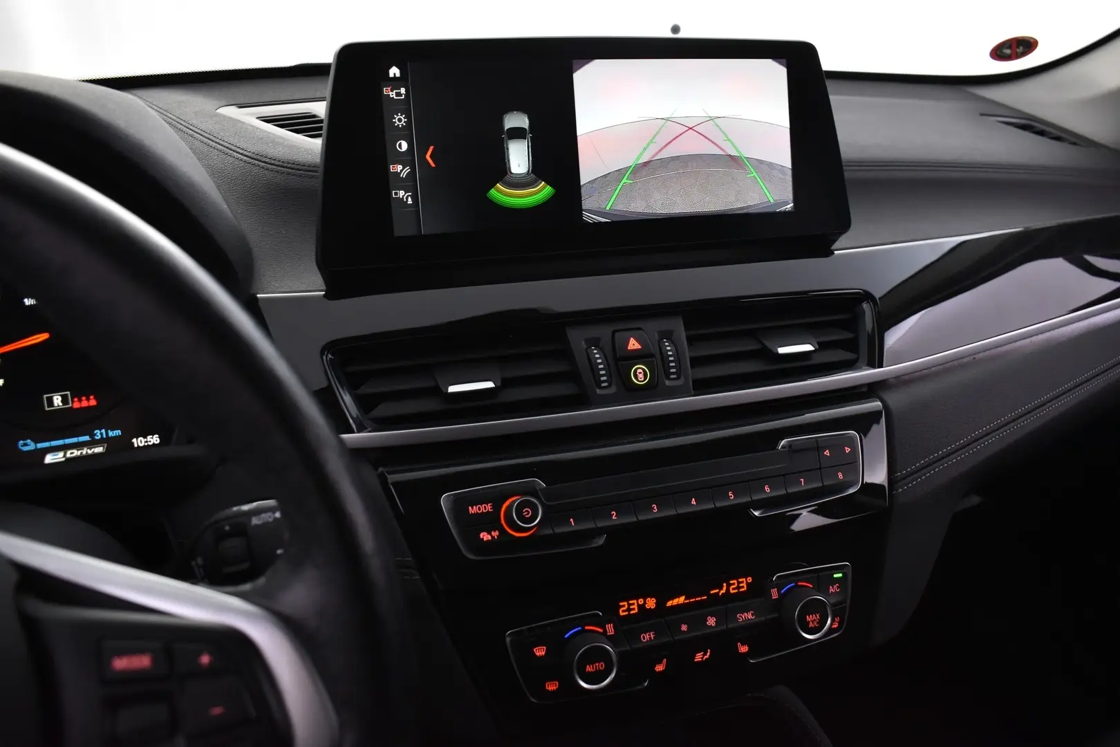 Car Image - 4k1OYvvpMnaJQWAcWGFxA4