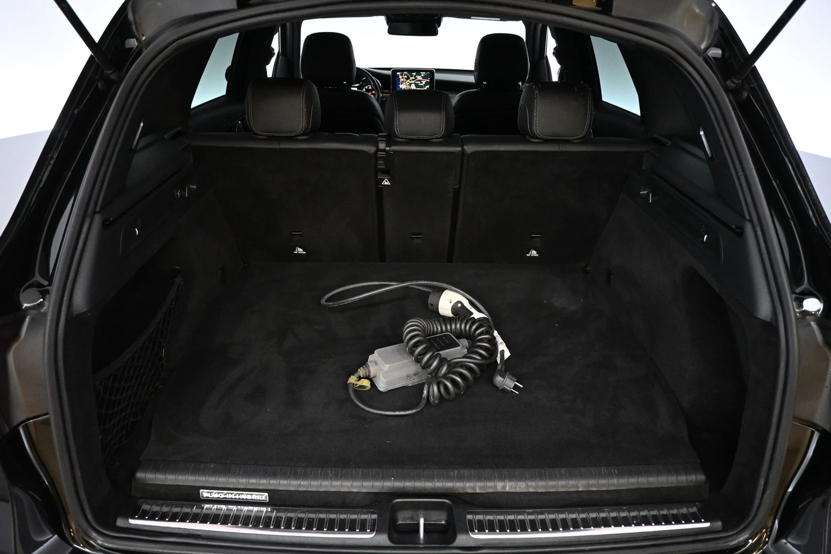 Car Image - 1k3rVMwixLL48aolVgiA0F