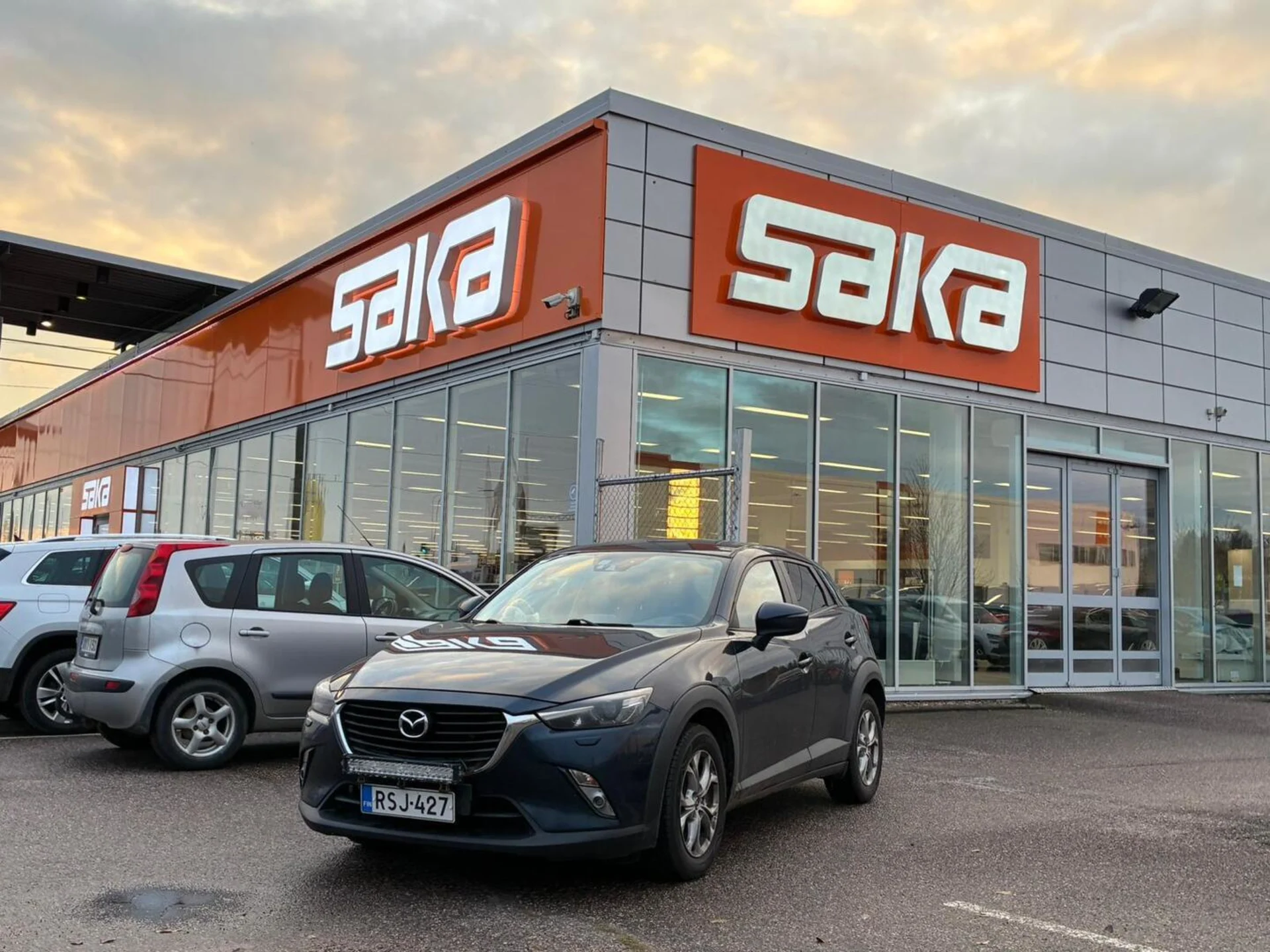 Car Image - 40paXDJZu1PuuBMazd0kyj