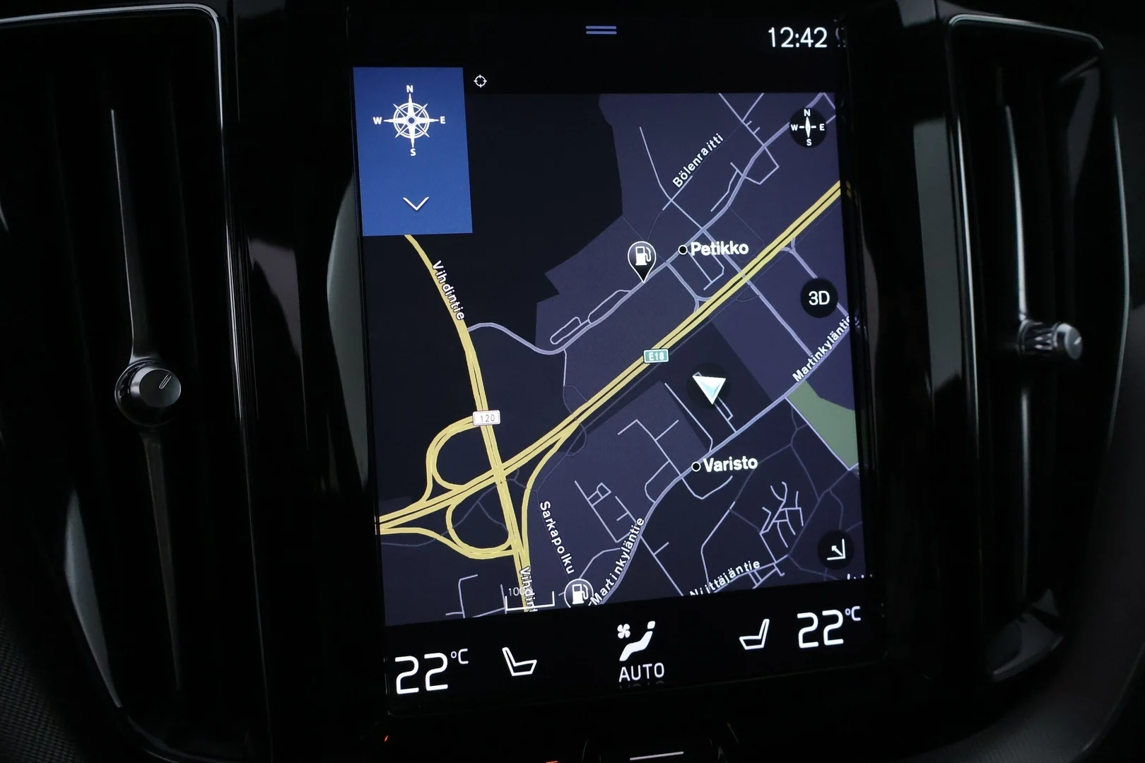 Car Image - 2Q0RwSpIQLyHEczMaPXGFP