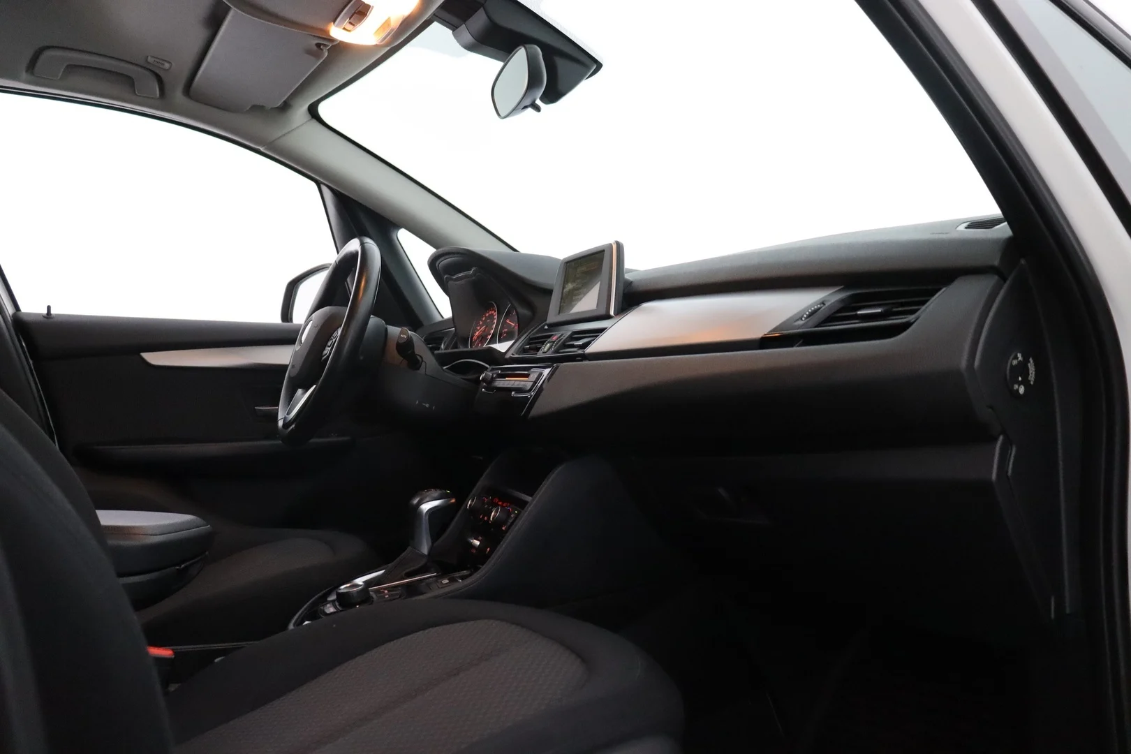 Car Image - 1fkaucwlh5lBtex9Co1KKw