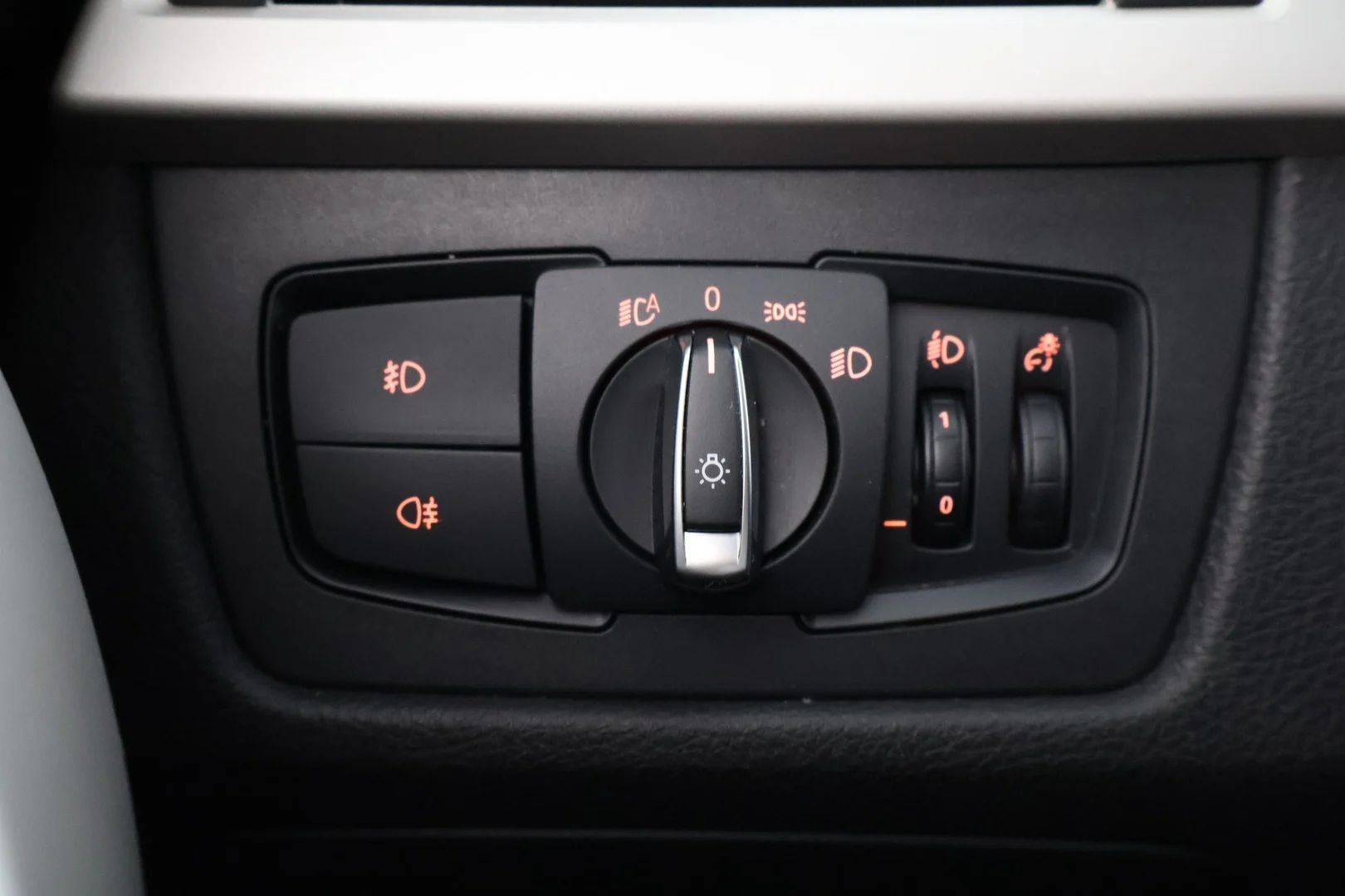 Car Image - 2vWFr6mbsPUiKOYjeDK0Zd