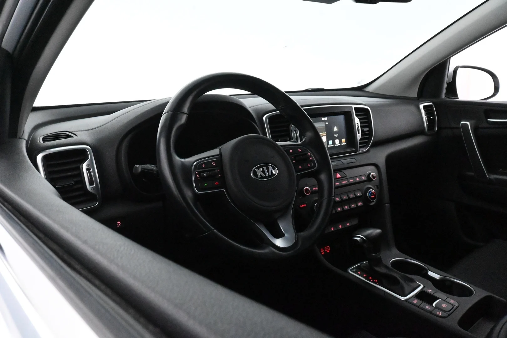 Car Image - 1ig3vtLMYxwhZOHKJzIQB5