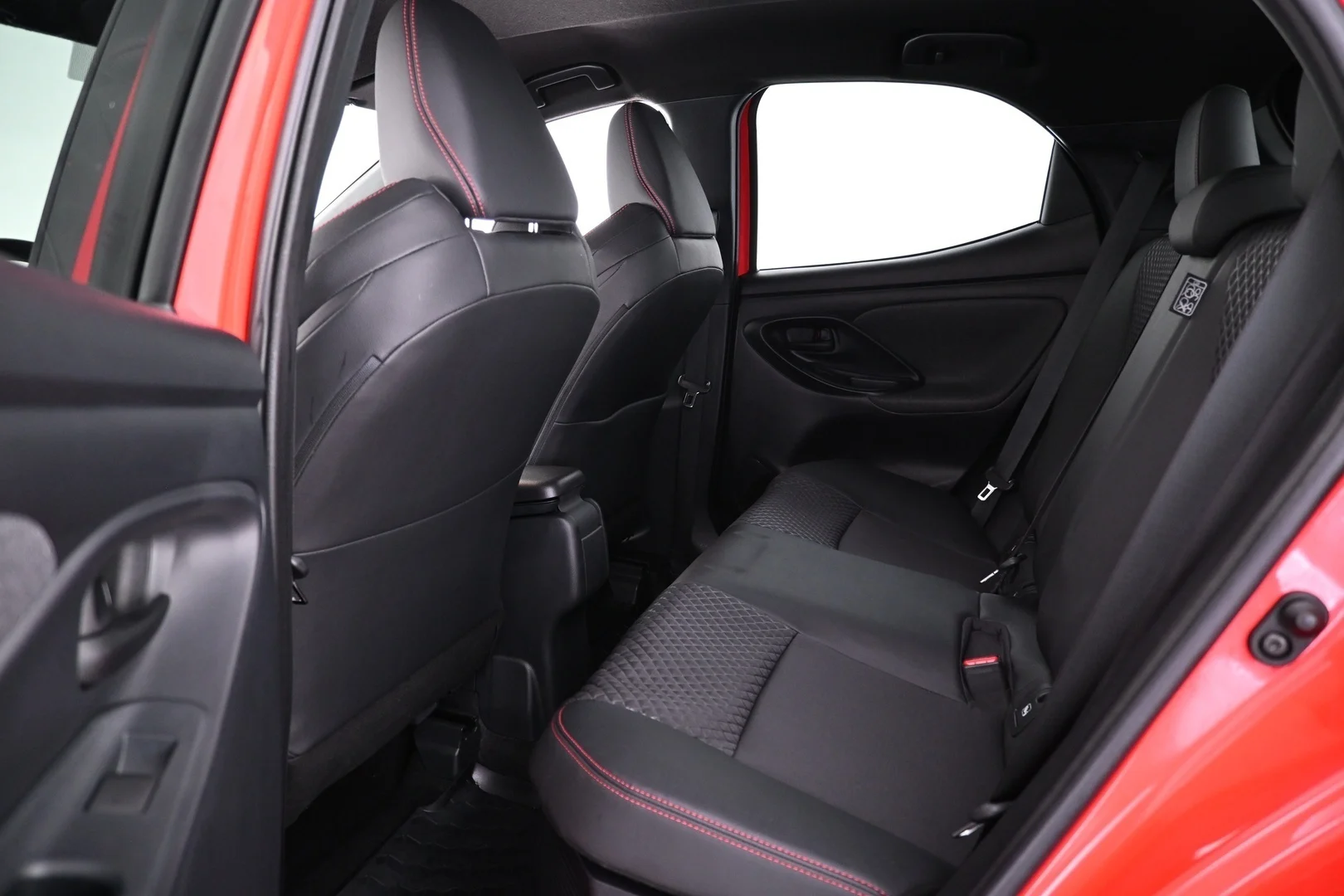 Car Image - 2FoiG95U9oDYpGOGRuPrYZ