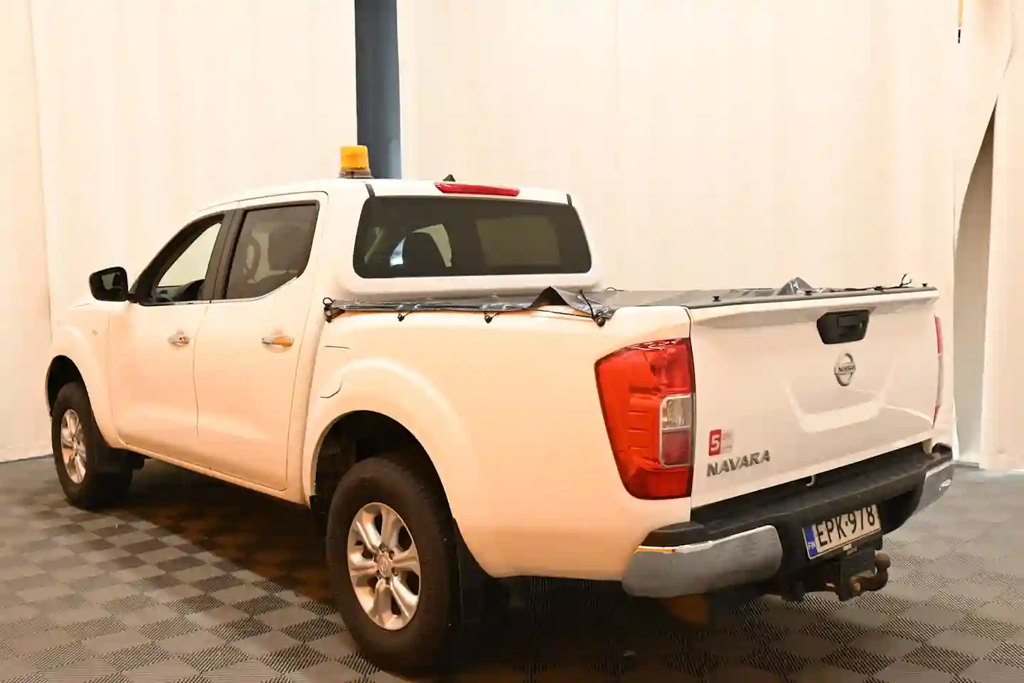 Car Image - 7rxs1AyJ1gLcYw8WKv3V8g