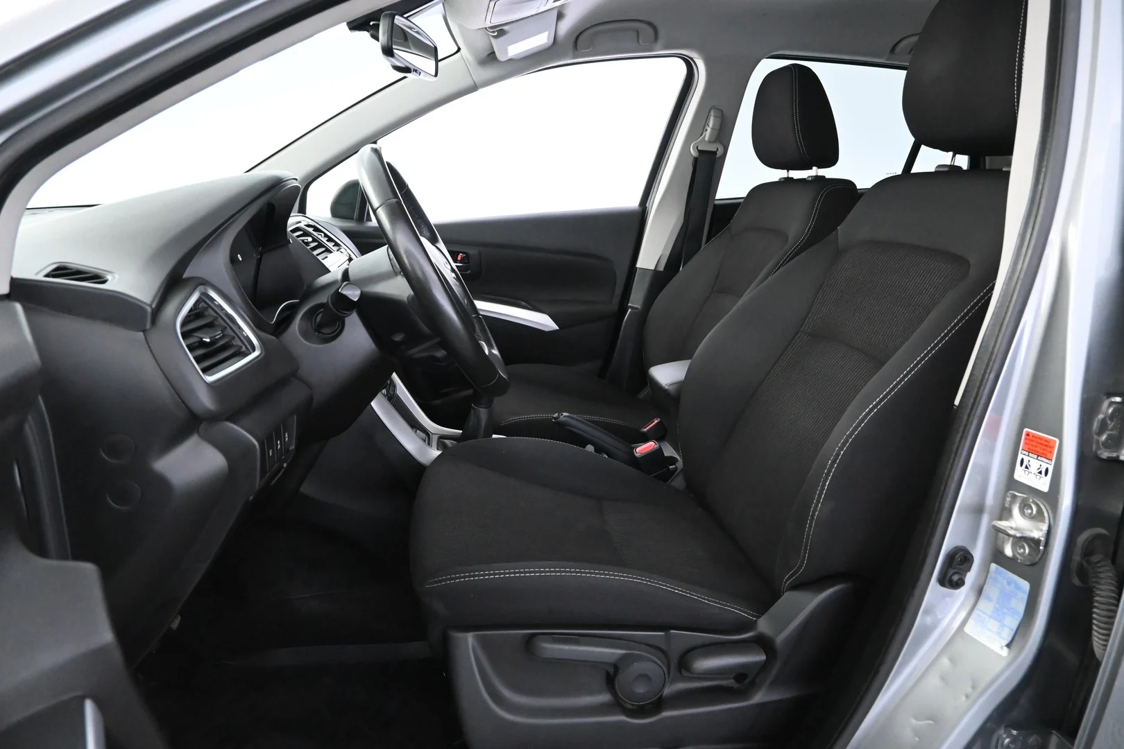 Car Image - 54S60AKwekXVLM08vAUu82