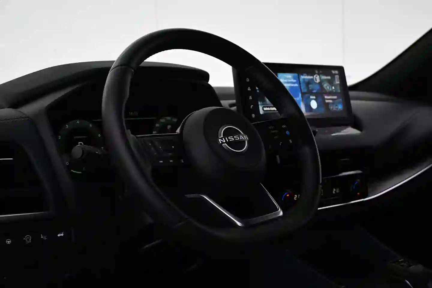 Car Image - 4Q7SagDdJLOwNLMTN8dq5o