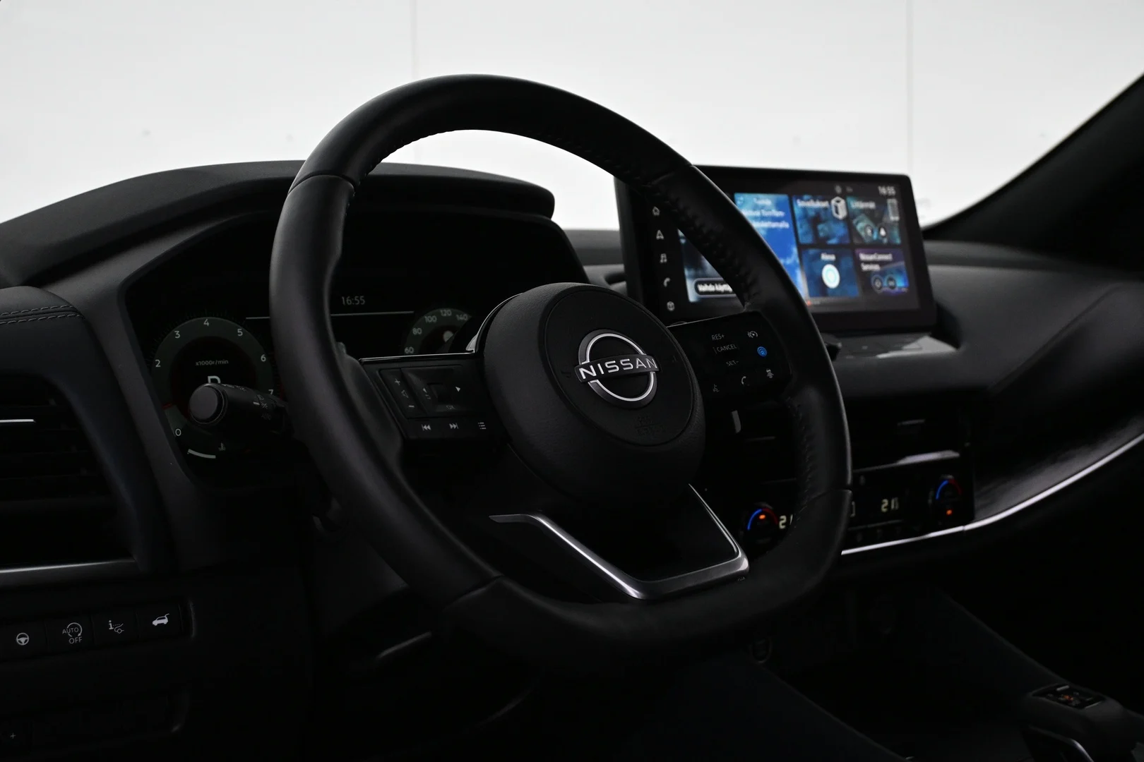 Car Image - 4Q7SagDdJLOwNLMTN8dq5o
