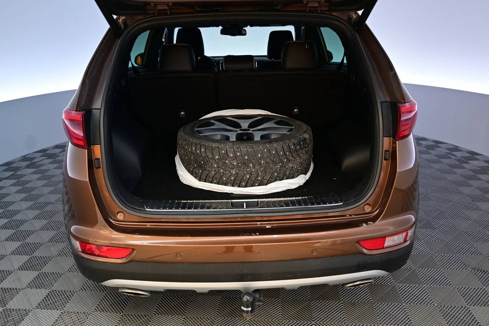 Car Image - LsqCZiDOSbBrMhIRGvkhC