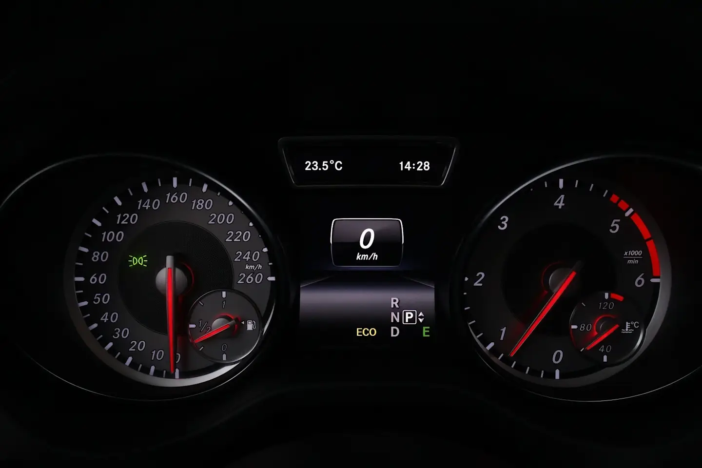 Car Image - 1DB176wg28Jr9Jg69QGBKD