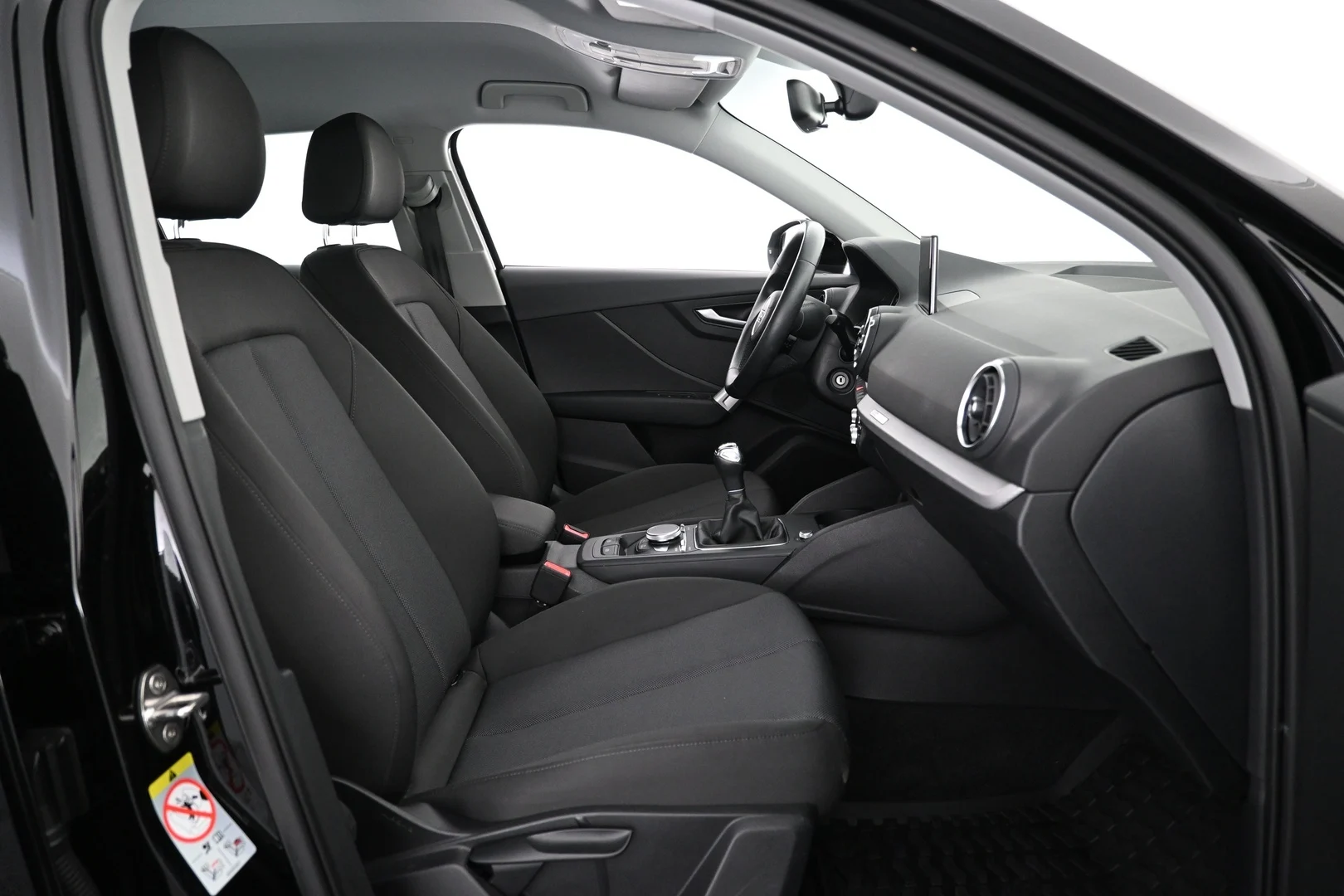 Car Image - 6cKqnYwE30jjVfNRVbUqIG