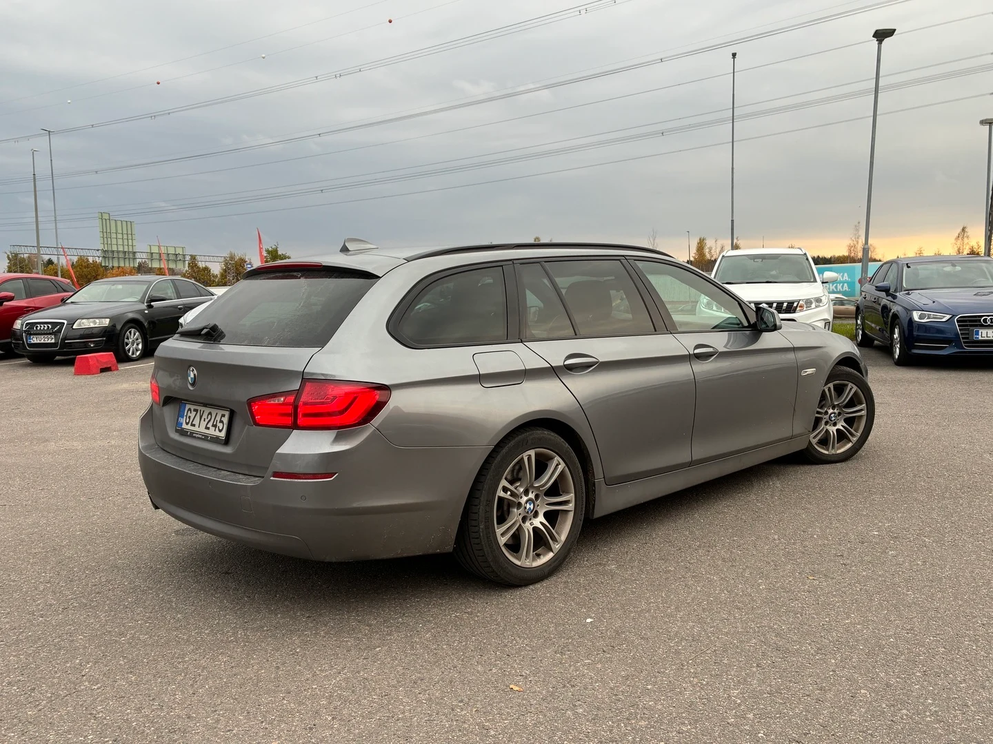 Car Image - sUAyww2noJ28B56dygVBg