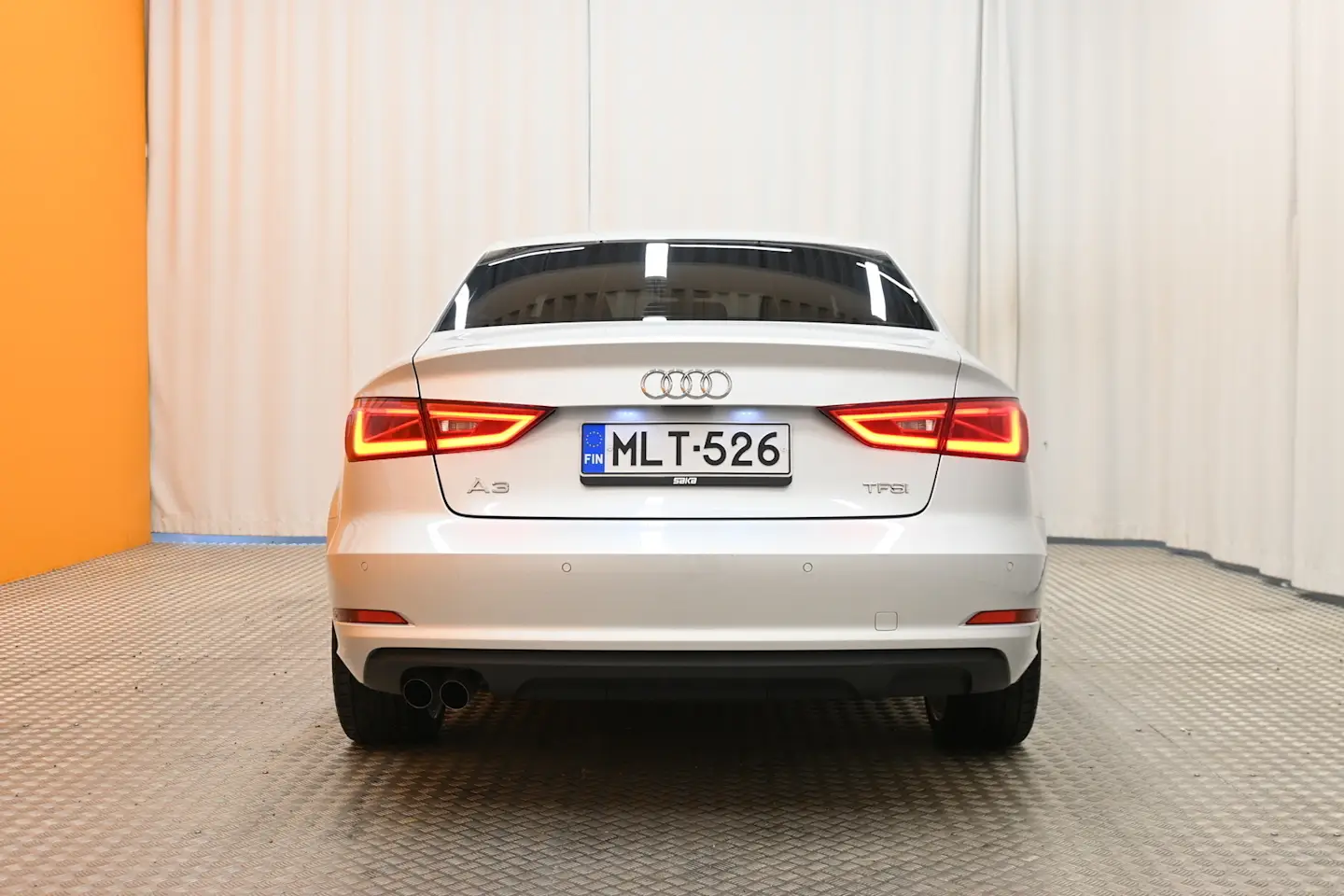 Car Image - 2DLiovpphyfwaRoSY4IEYE