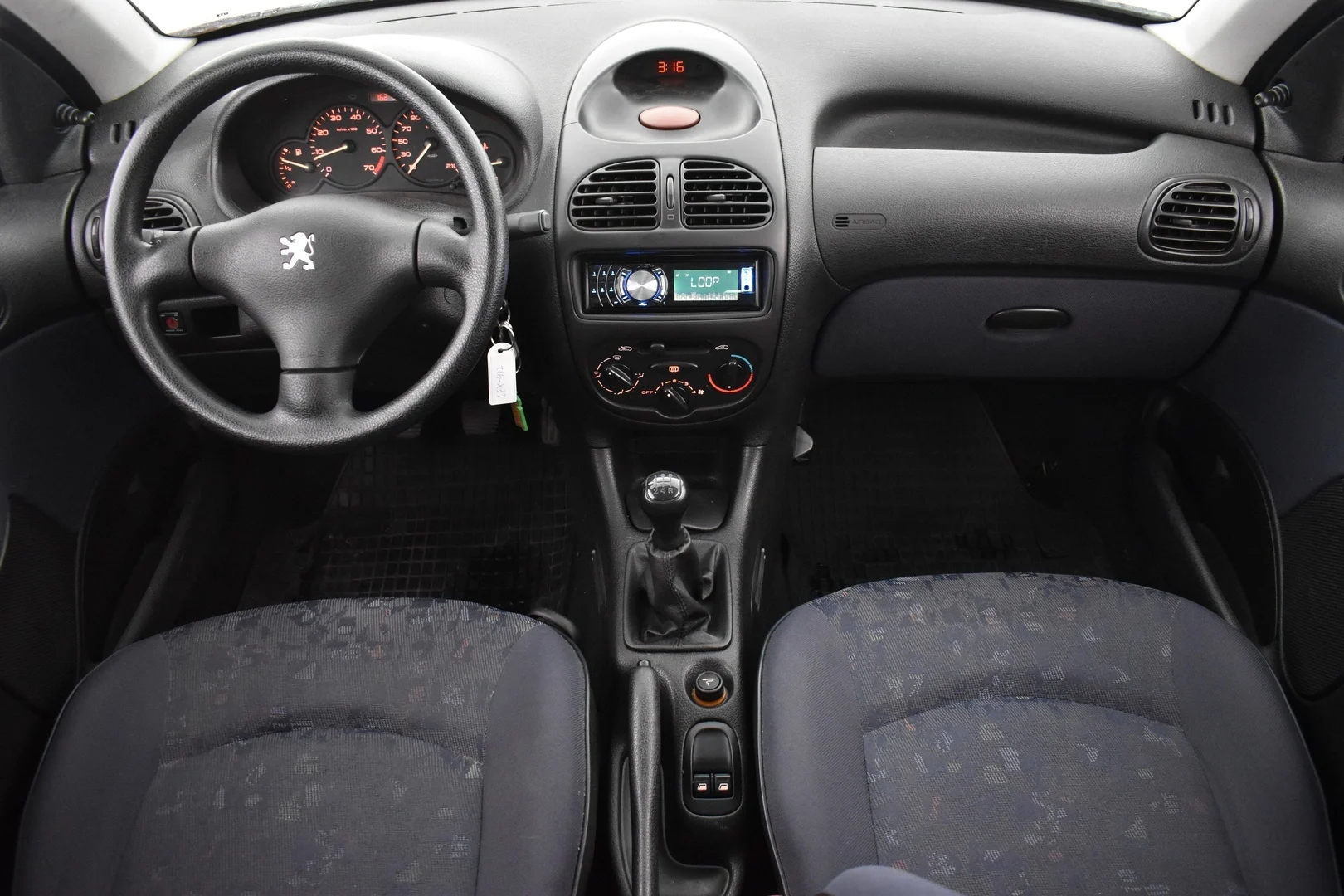Car Image - 4B1K01U56yMe4AJMnQdaV9