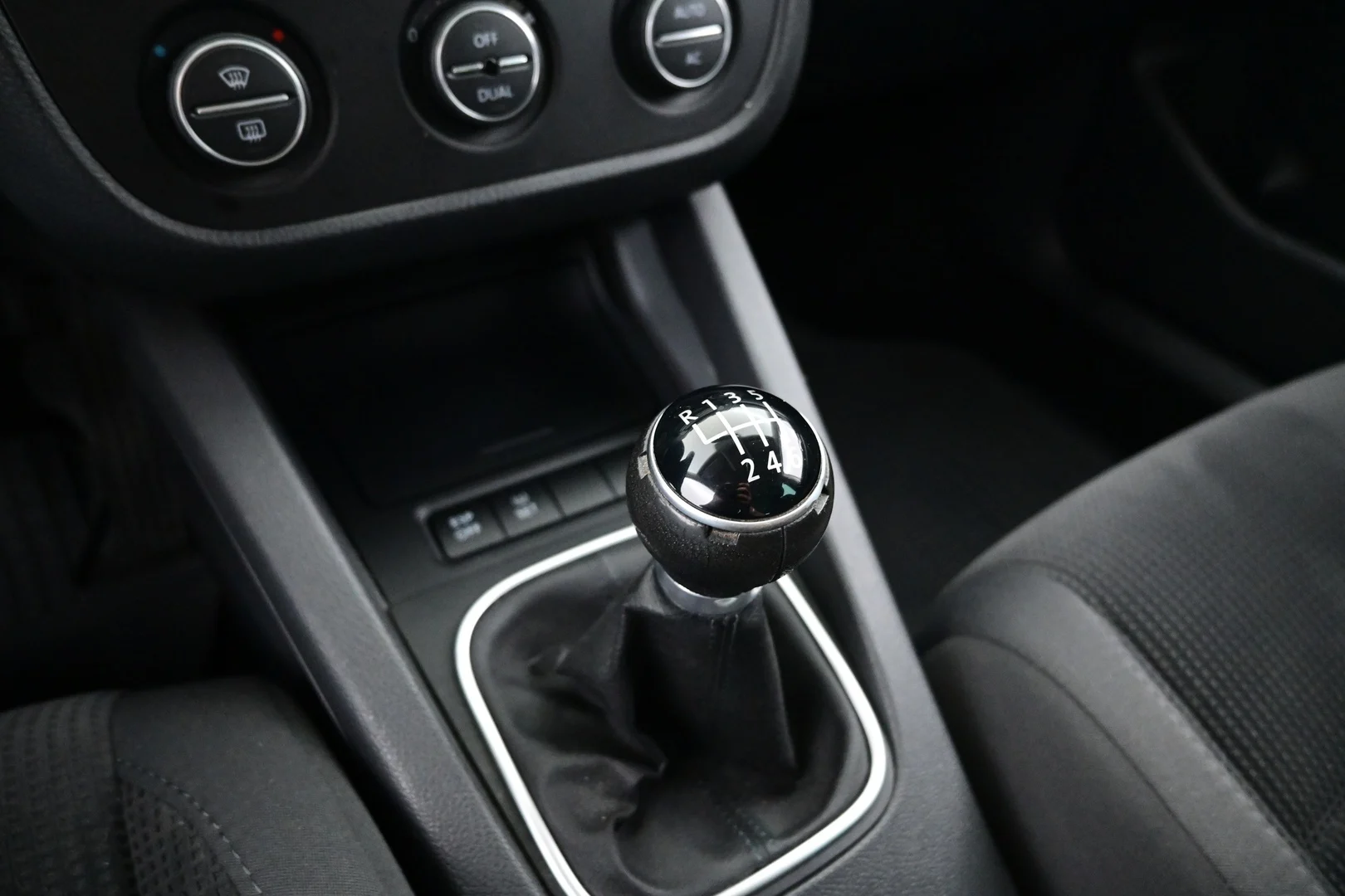 Car Image - 3SVq3hWd0yzRVBslBchvFn