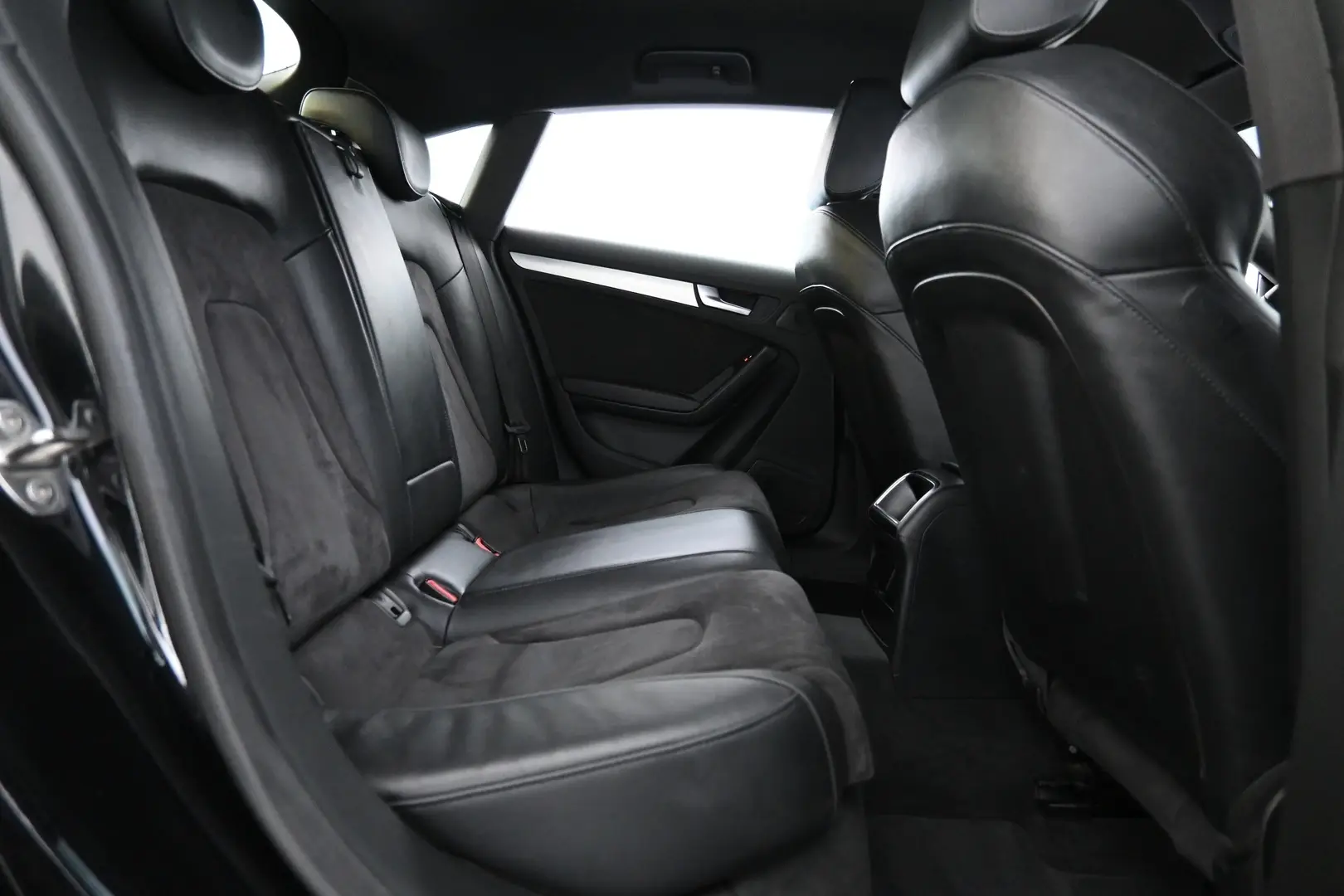 Car Image - 1utT6PNkyBtMgiAqNSrJUO