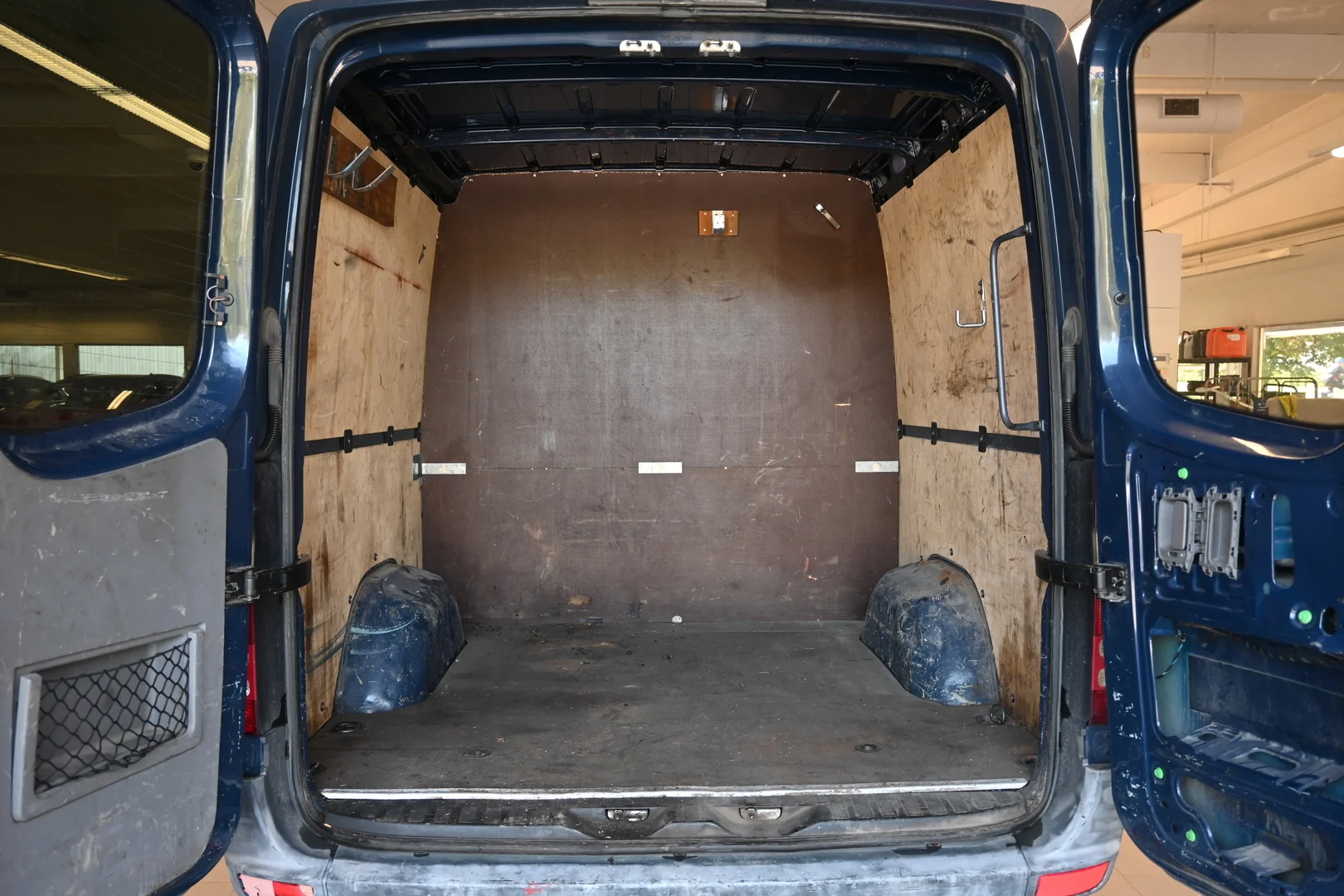 Car Image - 1qdClu9sAK6ysPz2ztnYTy