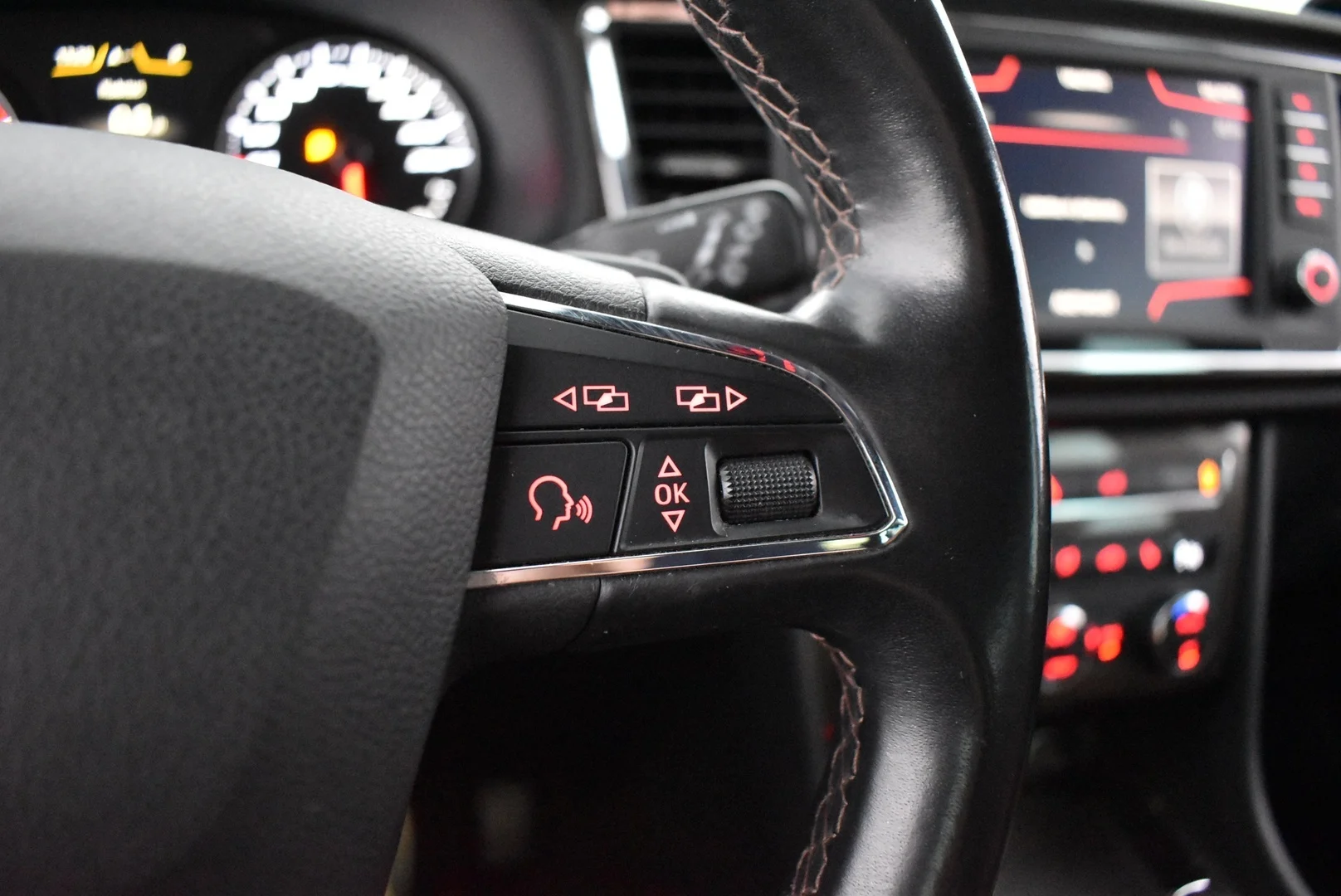 Car Image - 3B9nX9EcaVxU2ZPgLYl0Nb