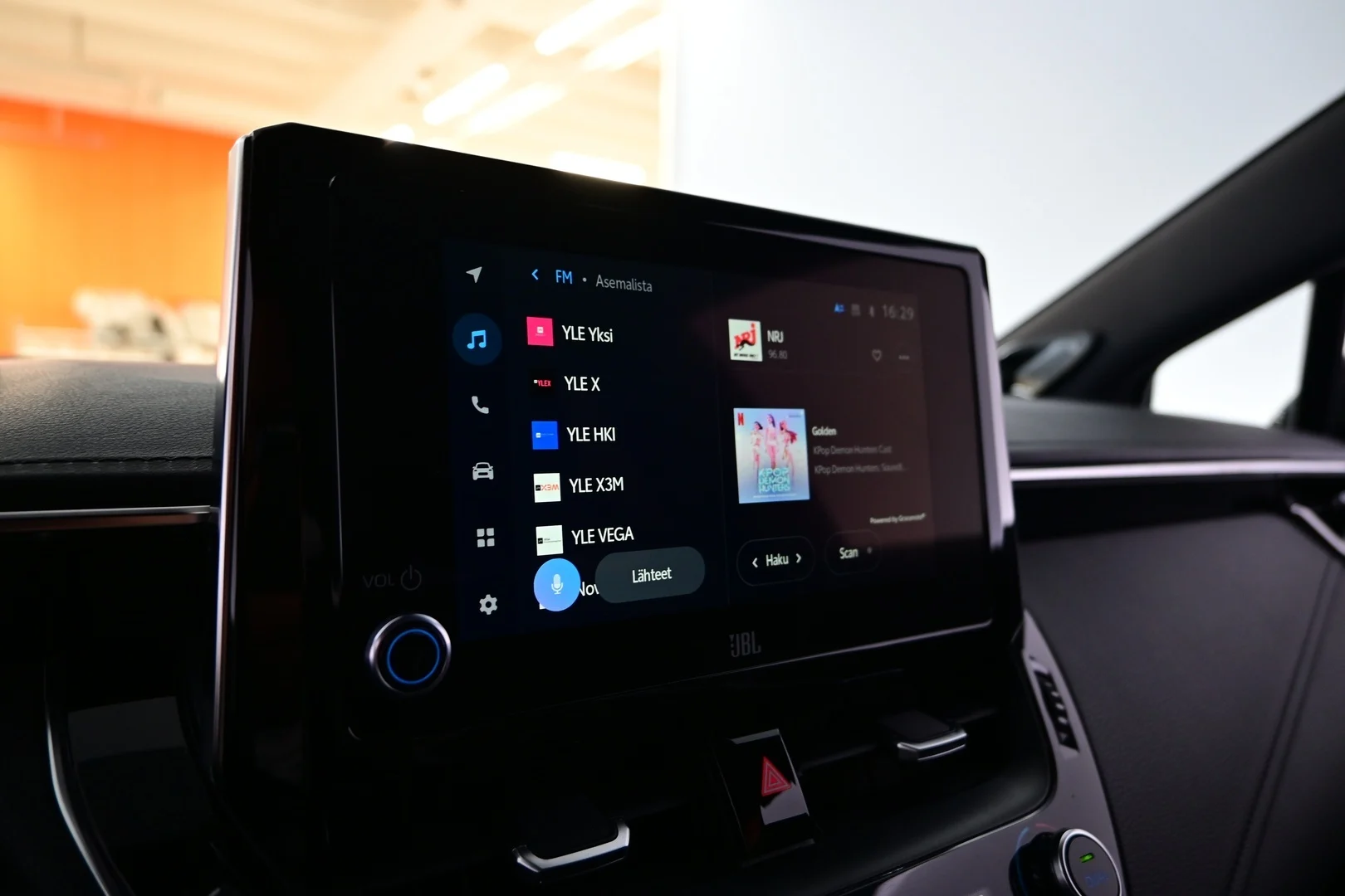Car Image - 3ZN0yfSXs7PaDTetI7Xmwe