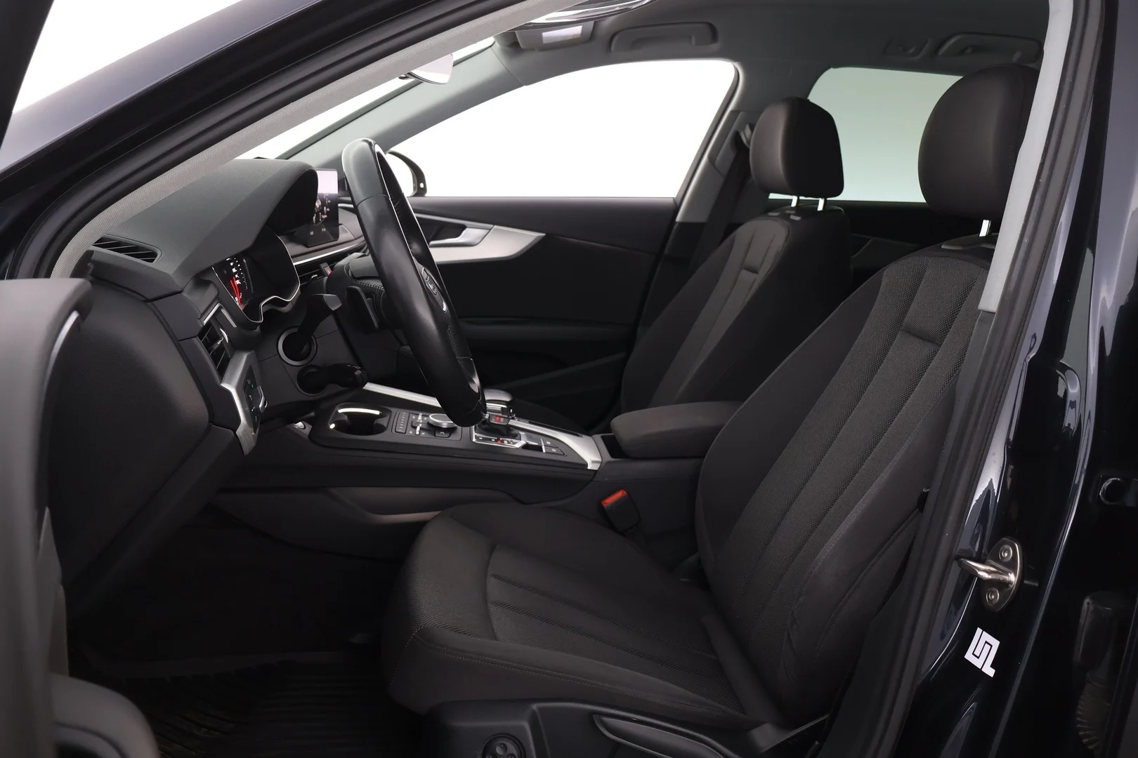 Car Image - 6bvUYXOuhrvwELjwrq4LO0