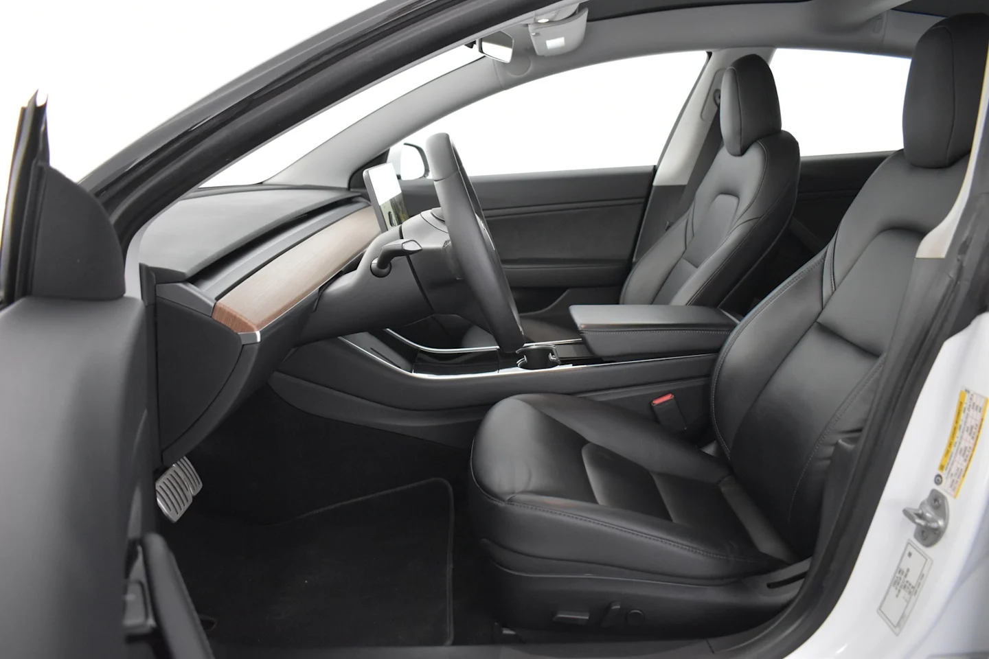 Car Image - 1AUI4KrMXUI7j4JIPftQwg