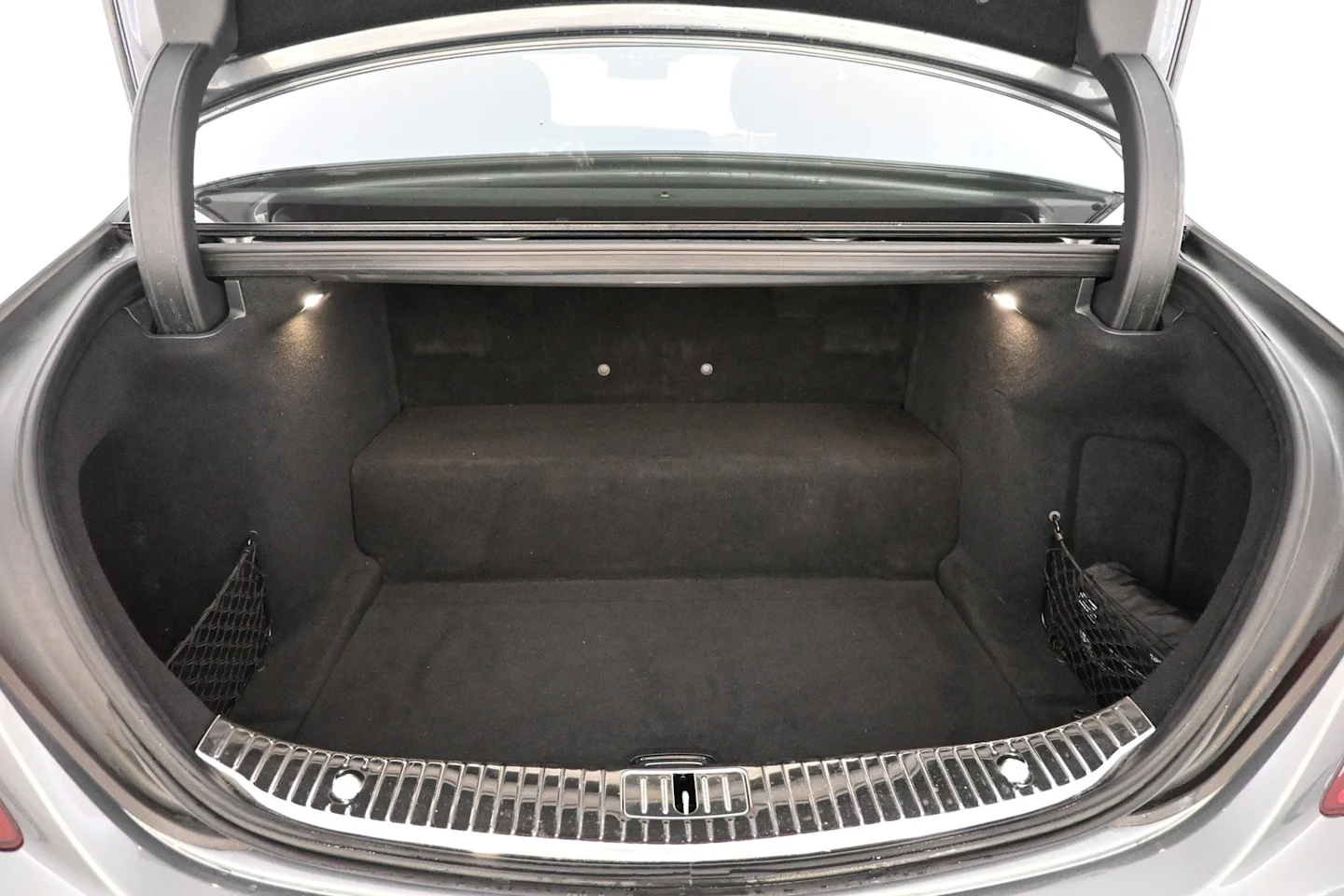 Car Image - 3U1zI9cXg12rbPdq04SogI