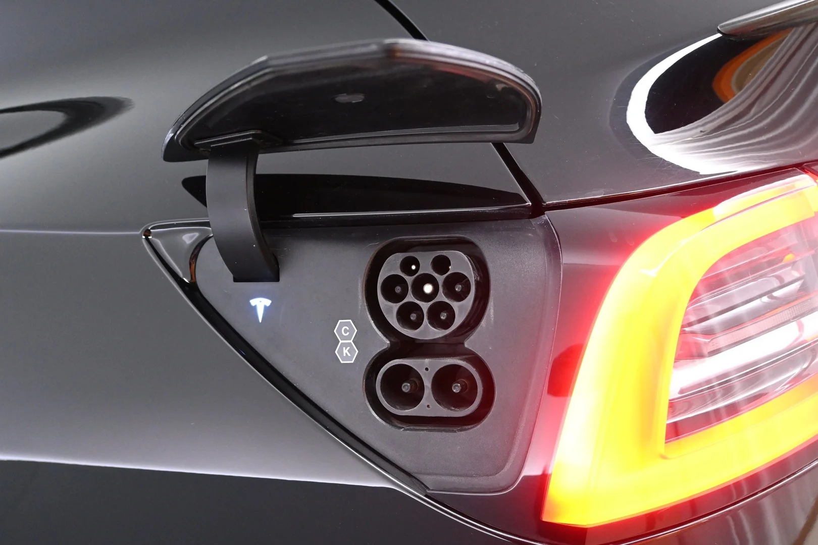 Car Image - 5GeG81uvxNTGMsW4Nek5BO