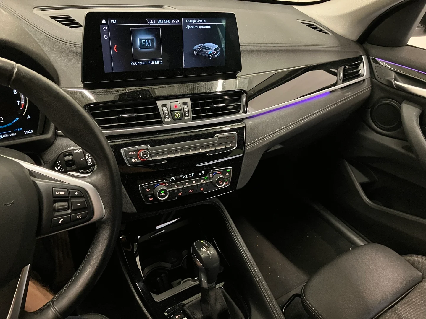 Car Image - 6OOJZtYiFGVPKwXXP1oXKj