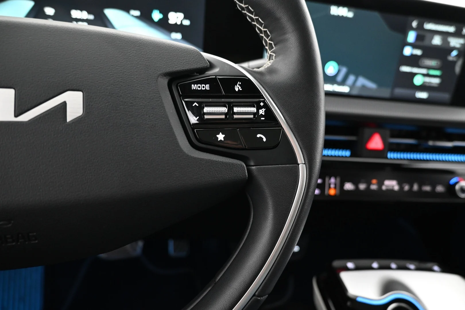 Car Image - 6mRfzHU6M9lTI6ry79XOQu