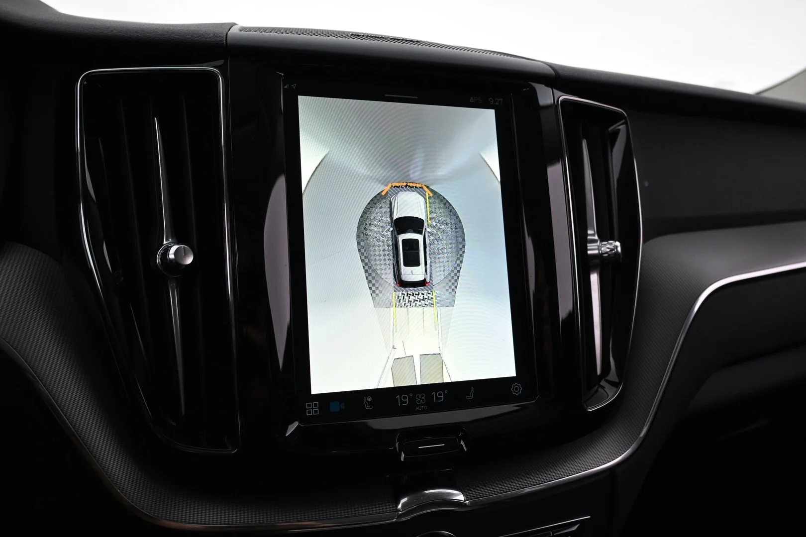 Car Image - 2PVr5VSqi4Hk2DARuBOBBR