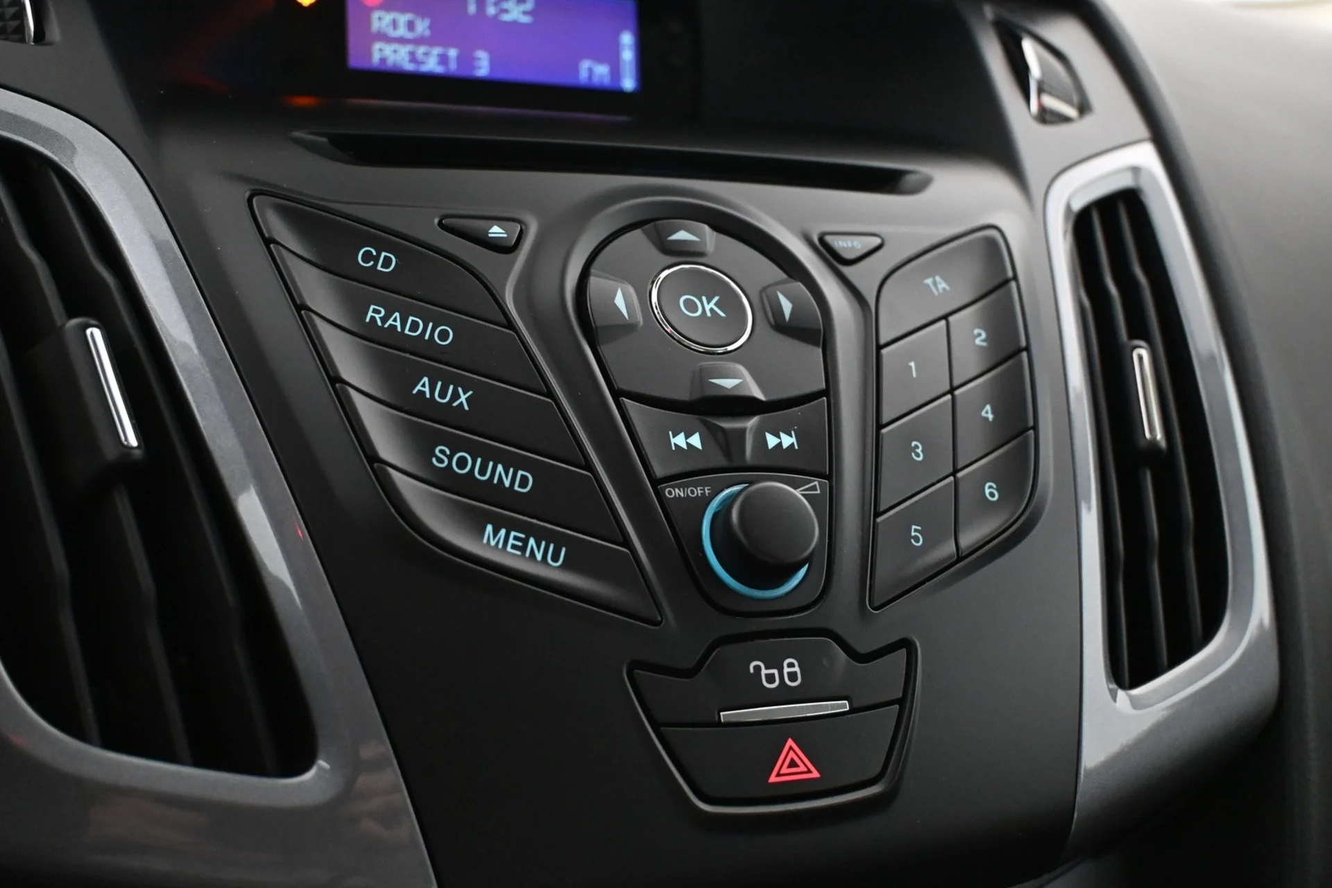 Car Image - 7FIs5vJzyNIuyUlOp5O89I