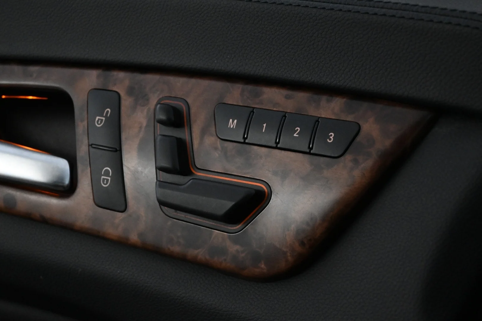 Car Image - 1ysIc0VdHxO8AfqJ0YGUuw