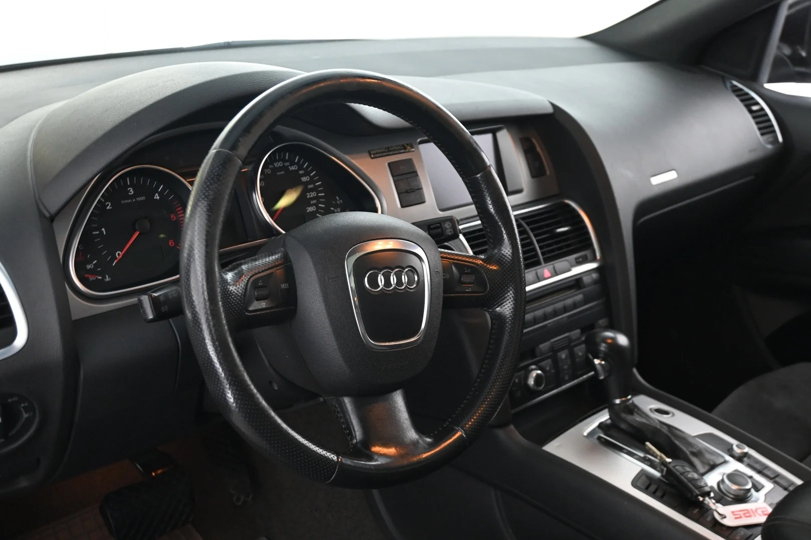 Car Image - 74Sc5vWQf5urXSq2XMDfe5