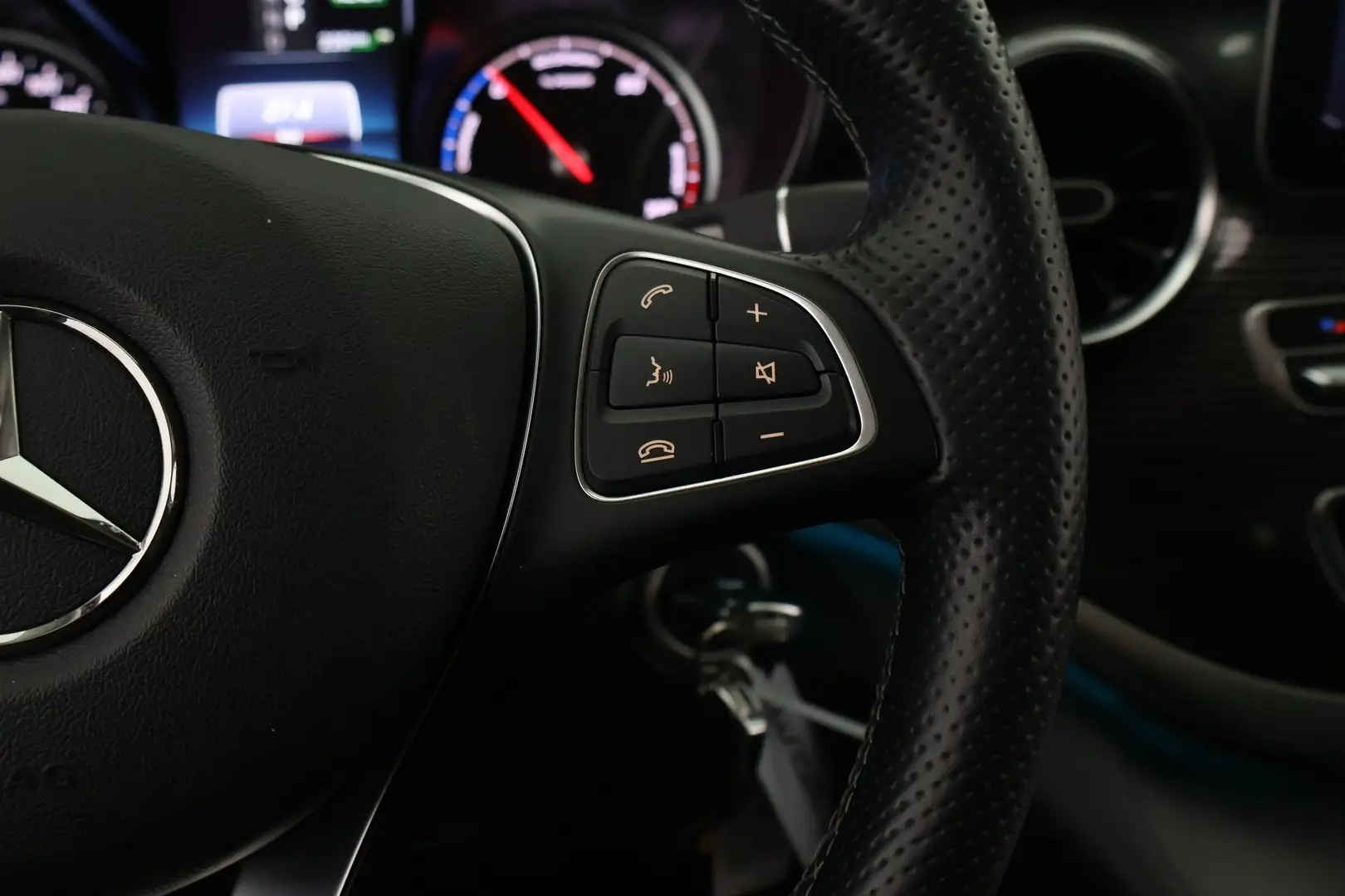 Car Image - 6g4yhobw5FWQMNGQYqXUlo
