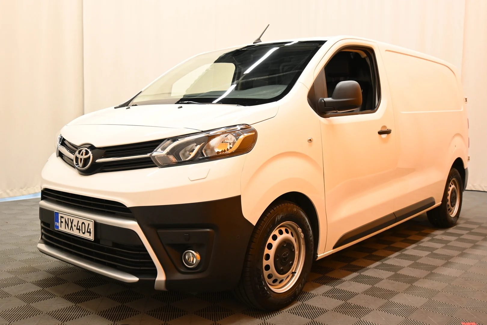 Car Image - 68x6bStuKJa8sebKUIDYwZ