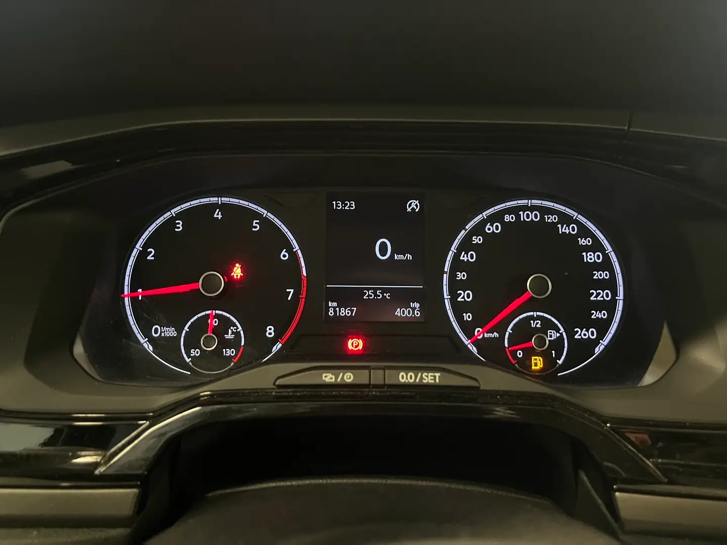 Car Image - 5LG4nS386cEfgvbYPtTG3j