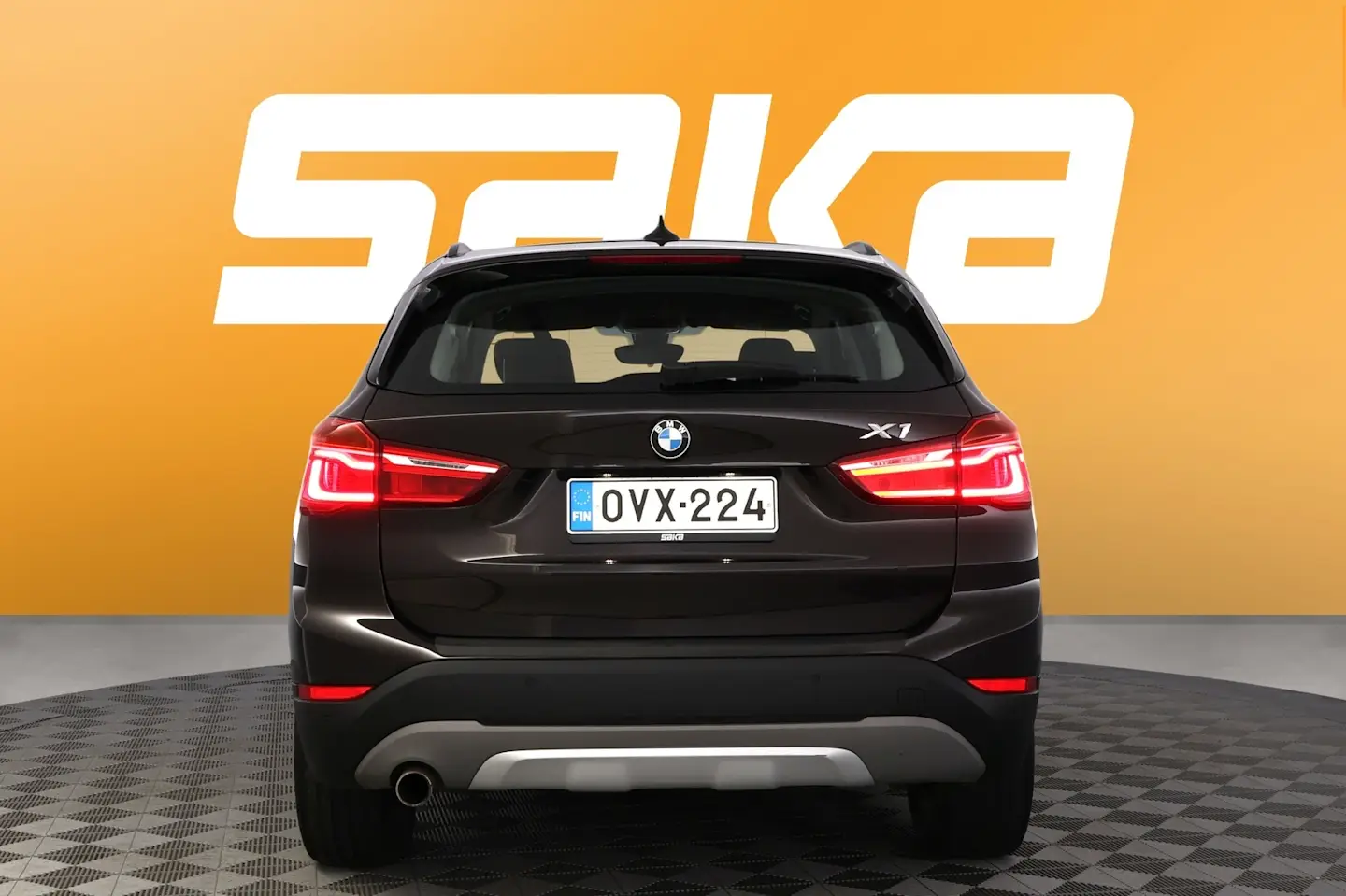Car Image - 5udx5uuP4a9roQSjRiCfJF