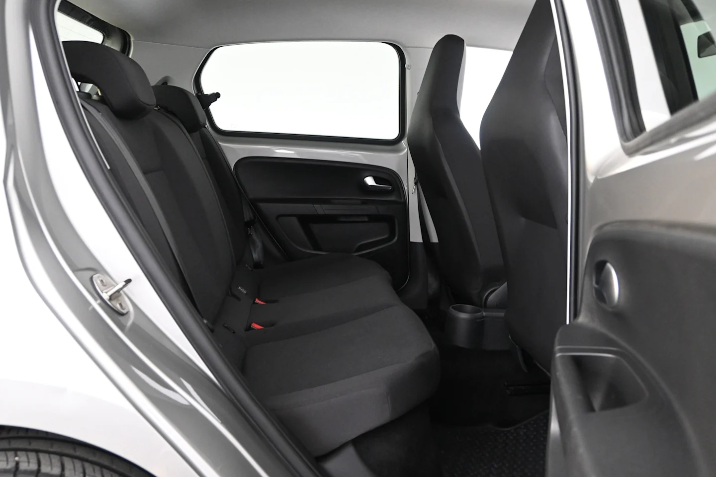 Car Image - 5R7p54NzLcq6mDvDKv9kd2