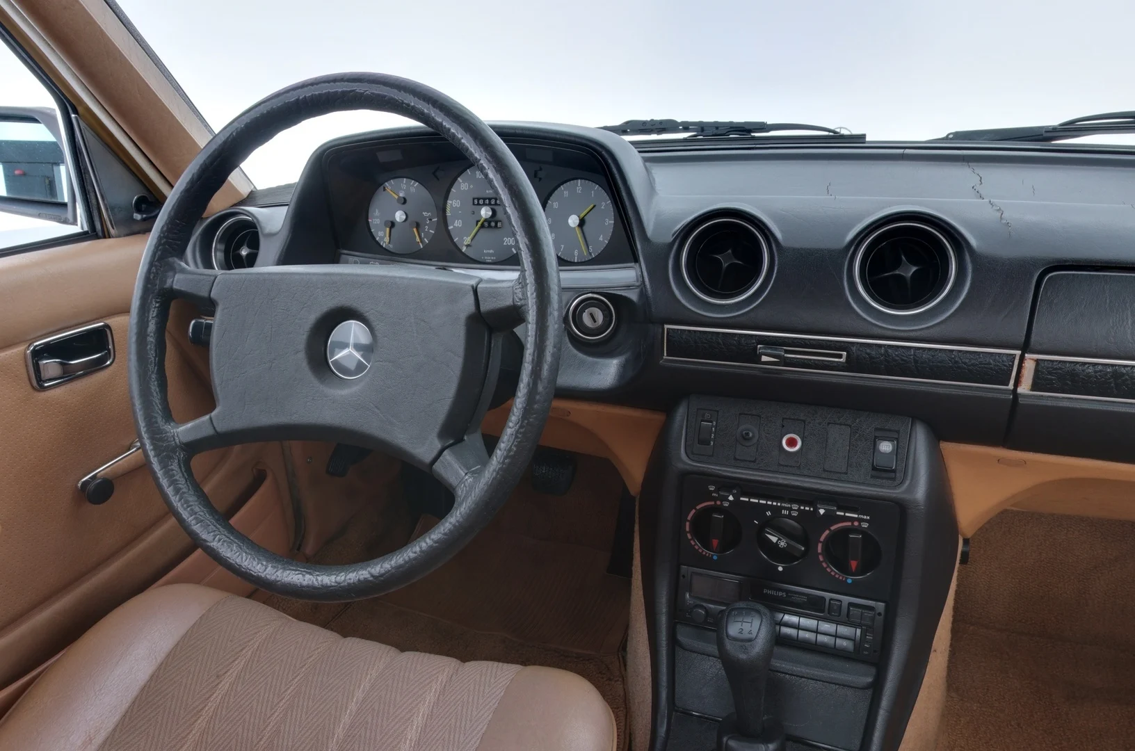 Car Image - 1Af4WYrLSiHnANscVdClj8