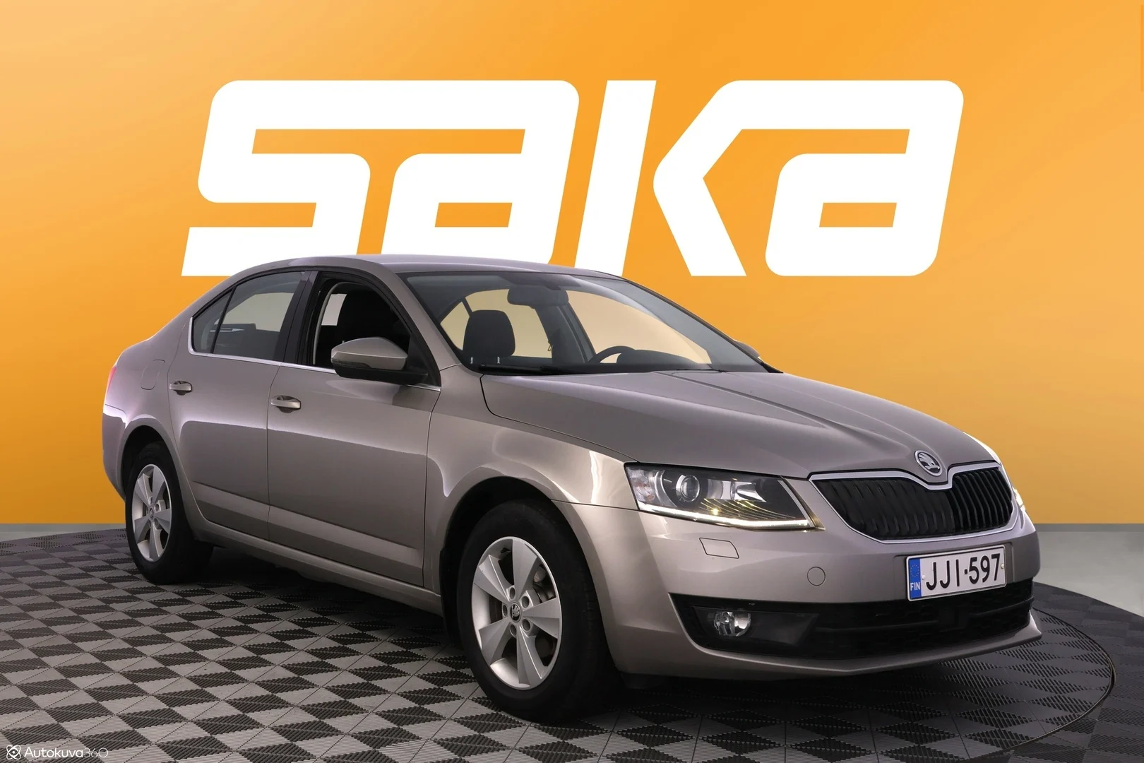 Car Image - 6onBqsp9EOSl7HUlkKAMA6