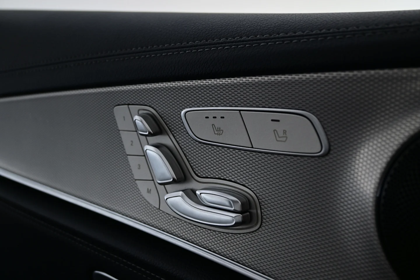 Car Image - 7IKRQO6GmrScPINeXgvHig