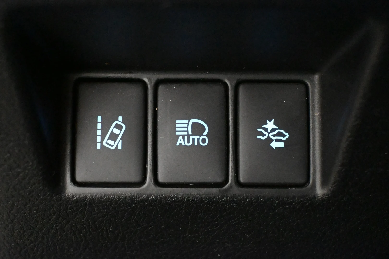 Car Image - 5UKydLYdKFSjRobjT9AKn1