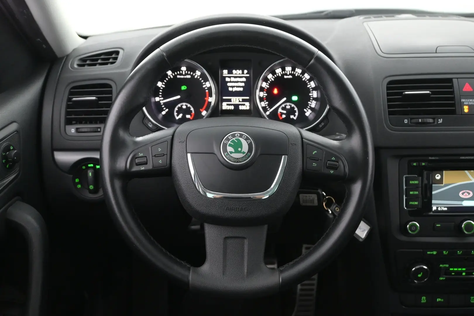 Car Image - 2PC6GuwtsRp4KBxNtkSQeV
