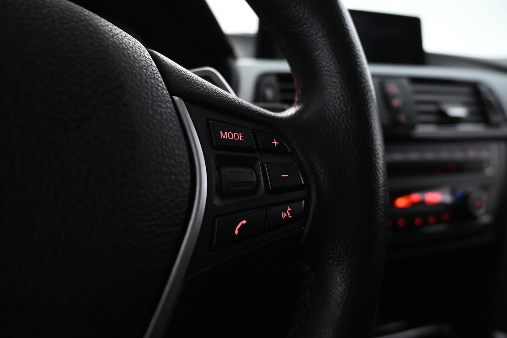 Car Image - 5bHkRXarqqA5UTEtT1ELV8