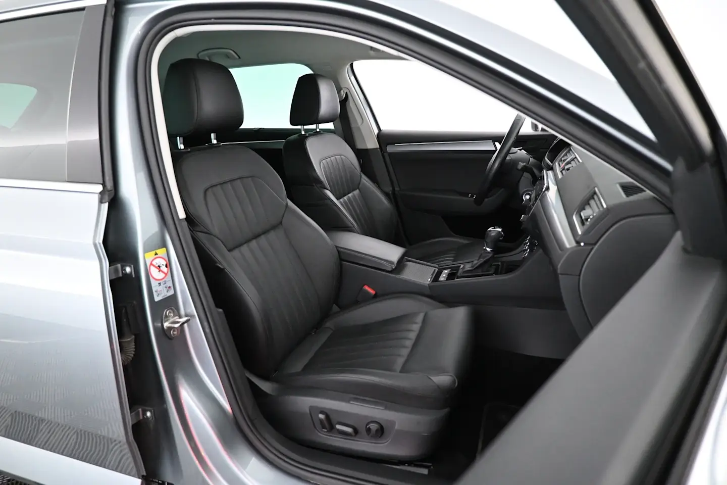 Car Image - 3Ys8Dvk4iLEfbnjJ4UrdPg