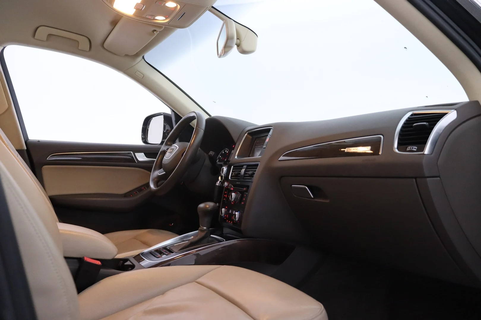 Car Image - 1ti7EGeaTqwwJhkEdC23jF
